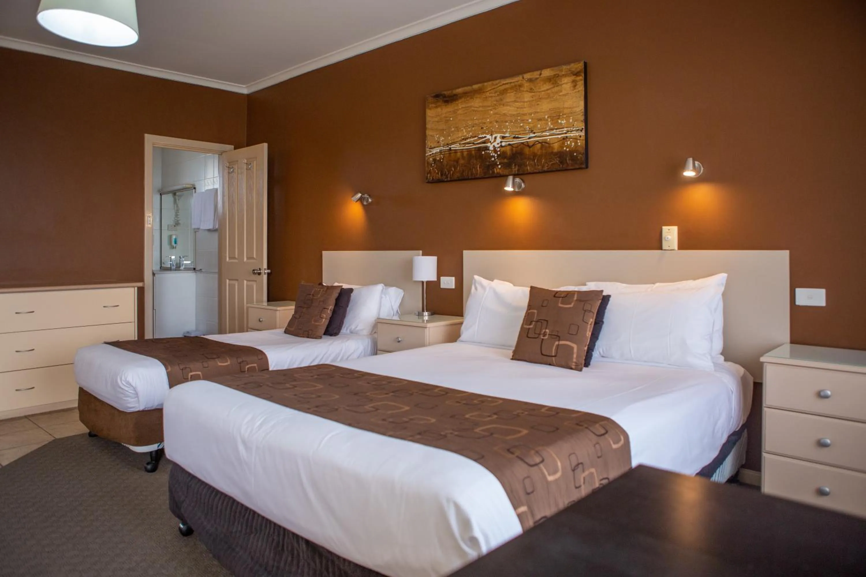 Photo of the whole room, Bed in Comfort Inn Robe