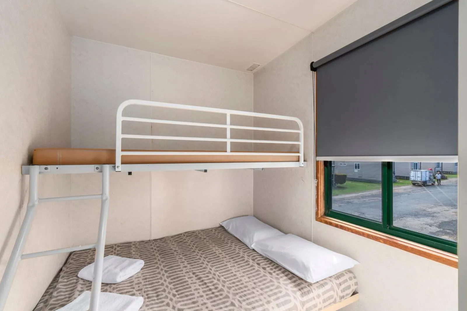 Bedroom, Bed in Ingenia Holidays Eden Beachfront