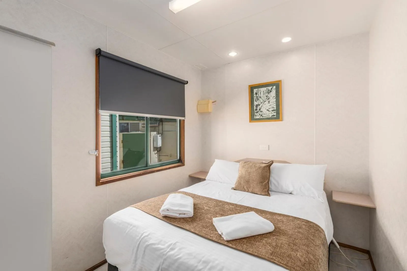 Bedroom, Bed in Ingenia Holidays Eden Beachfront