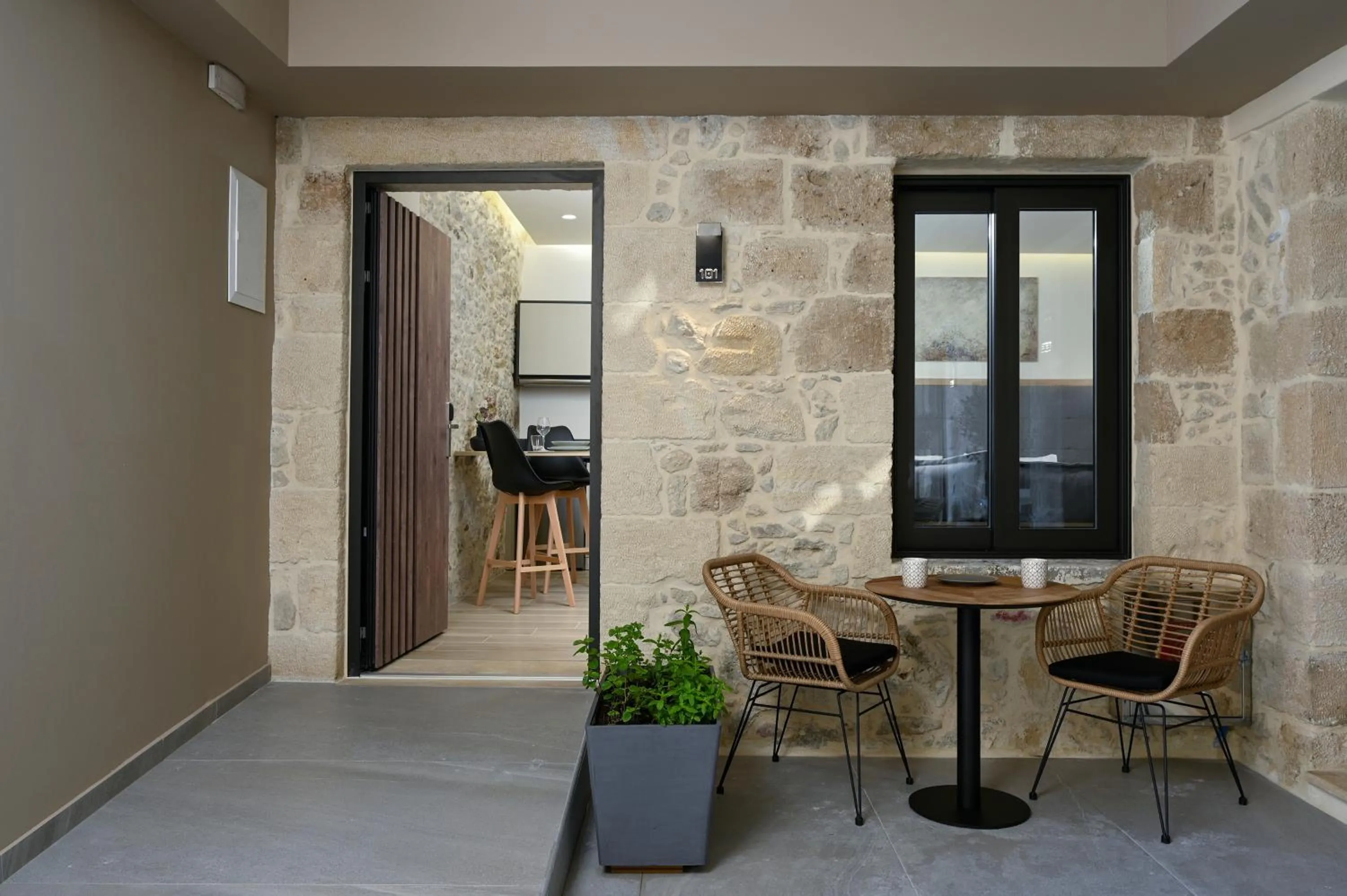 Facade/entrance in Casa D'Irene Deluxe Hotel