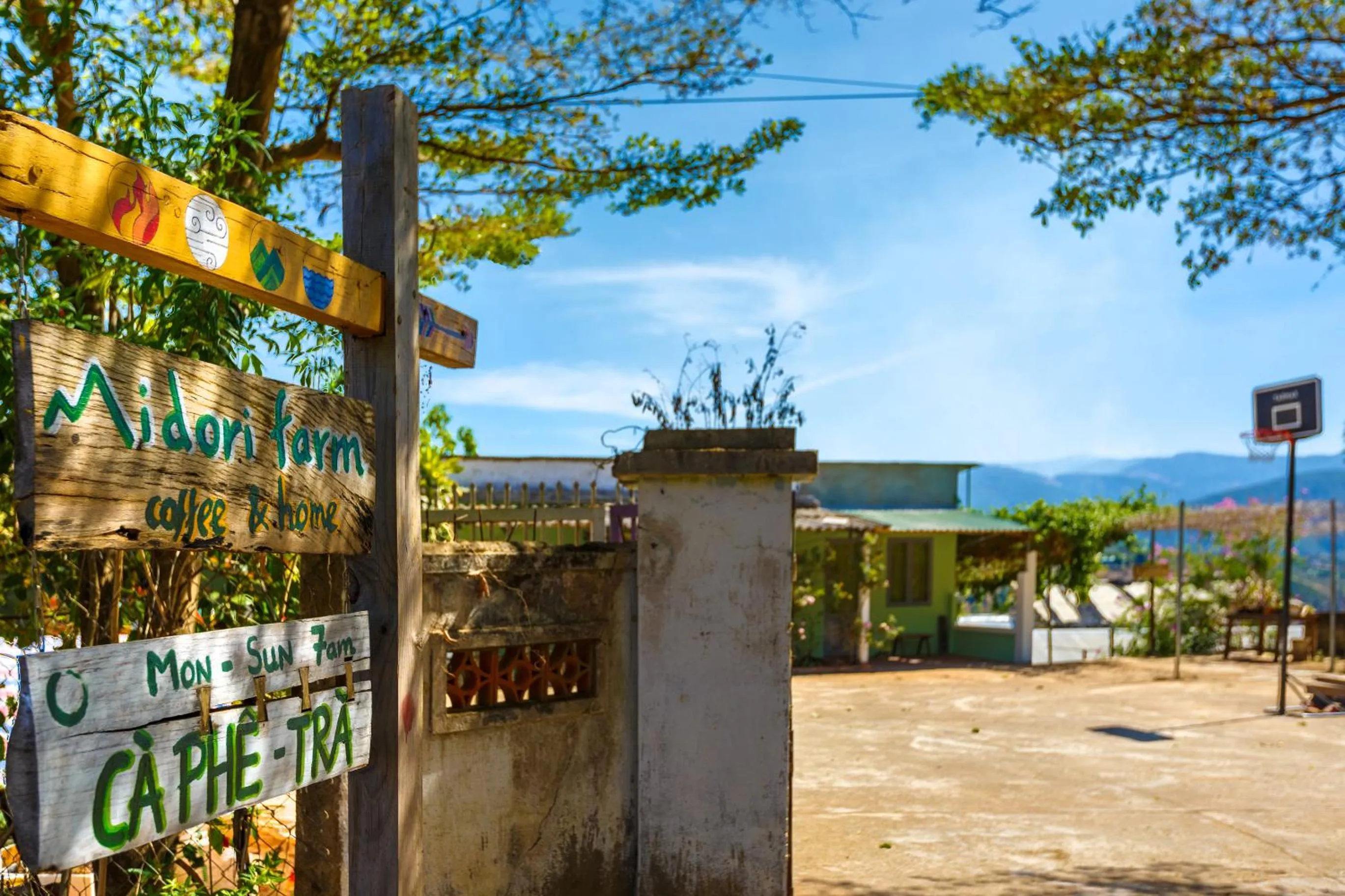 Street view in Midori Heritage Coffee Farm
