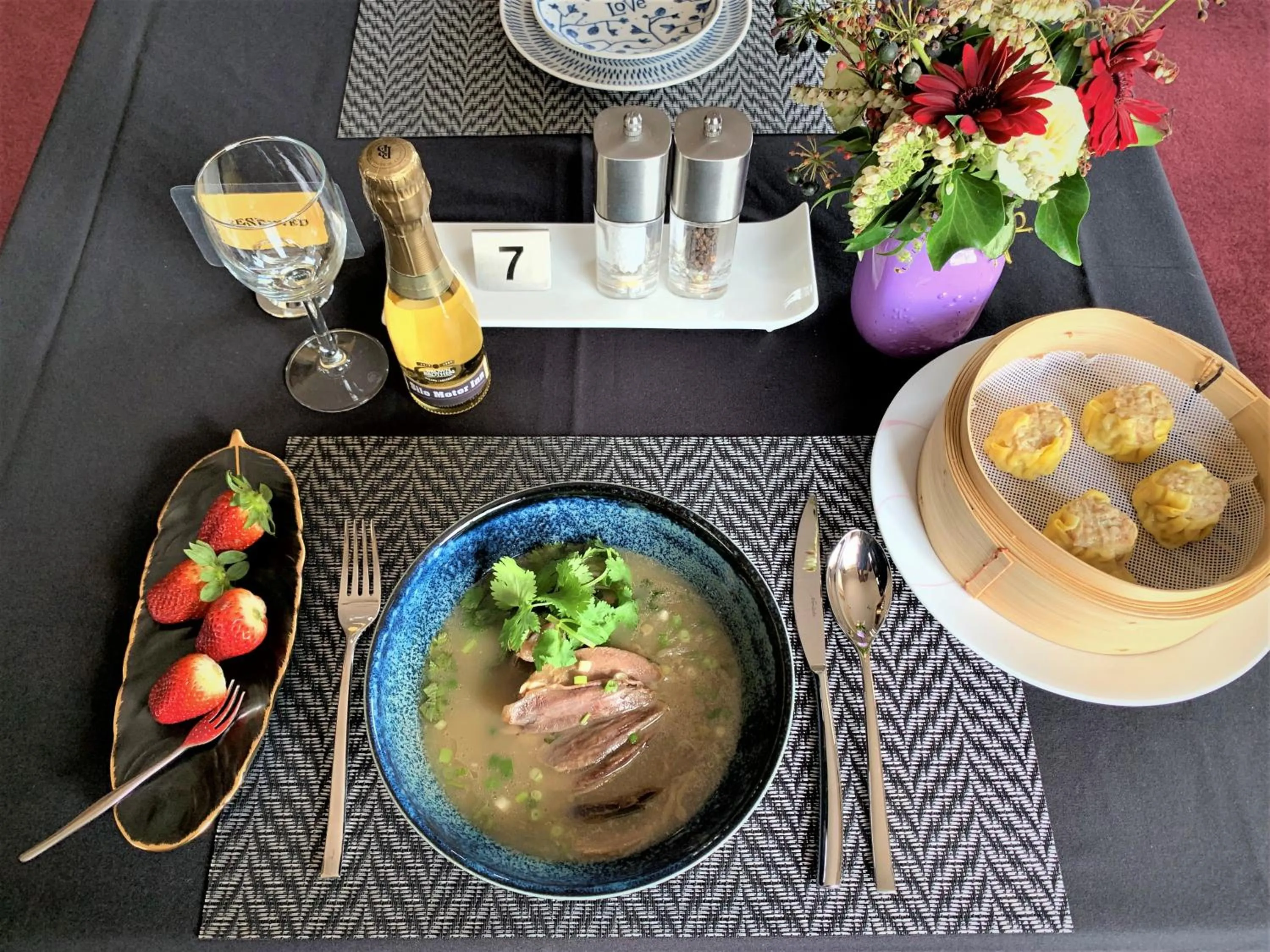 Restaurant/places to eat in Silo Motor Inn Biloela