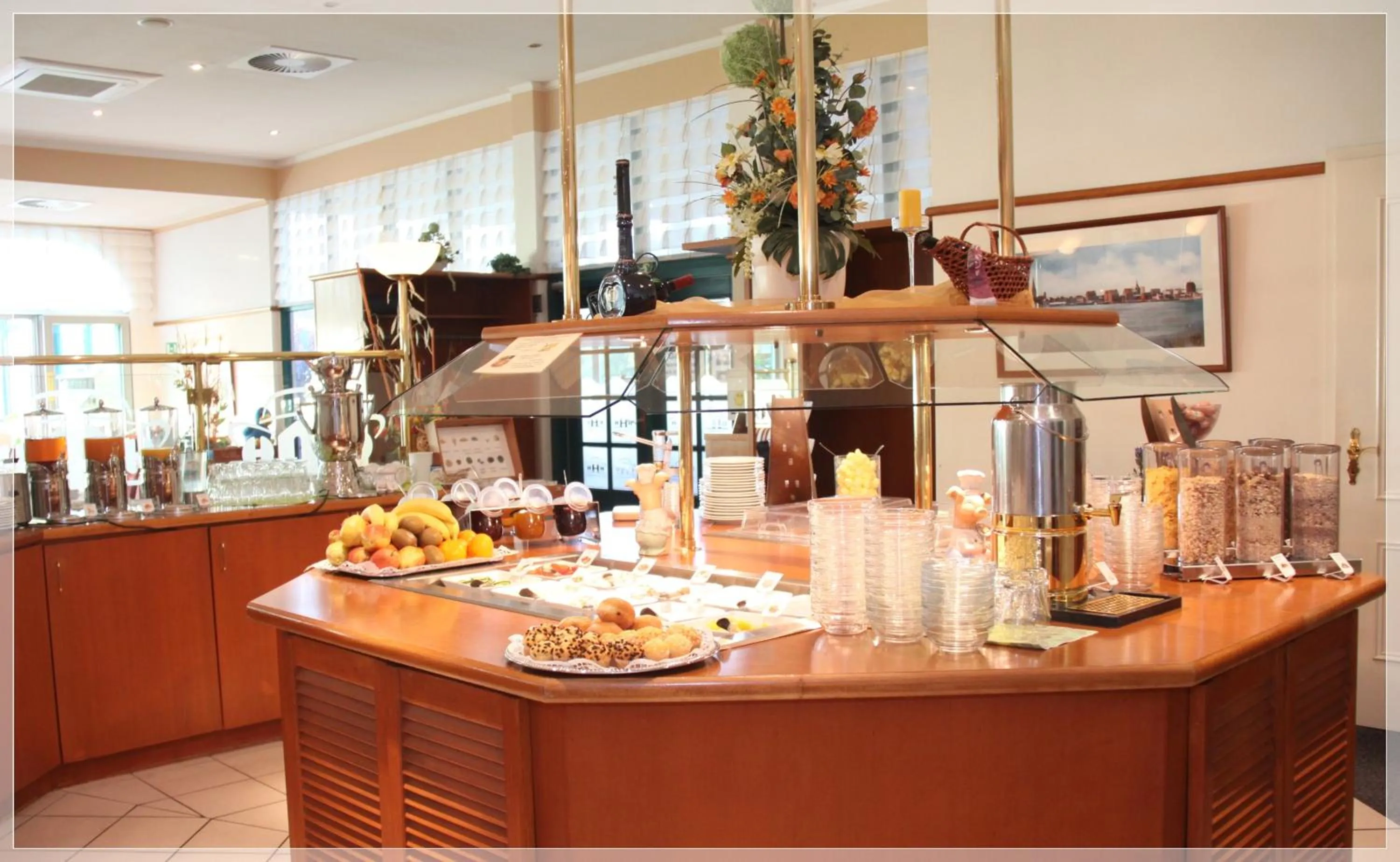 Restaurant/places to eat in Hotel An der Hasenheide