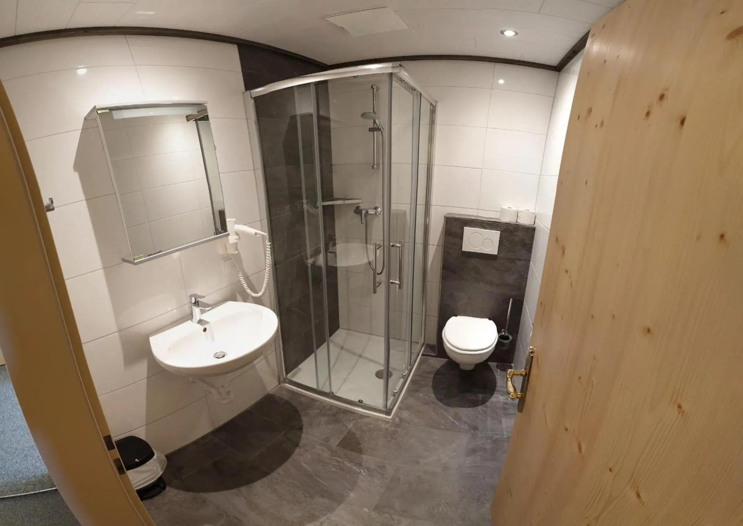 Double Room with Balcony in Berghotel Türlwand Double Room with Balcony in Berghotel Türlwand