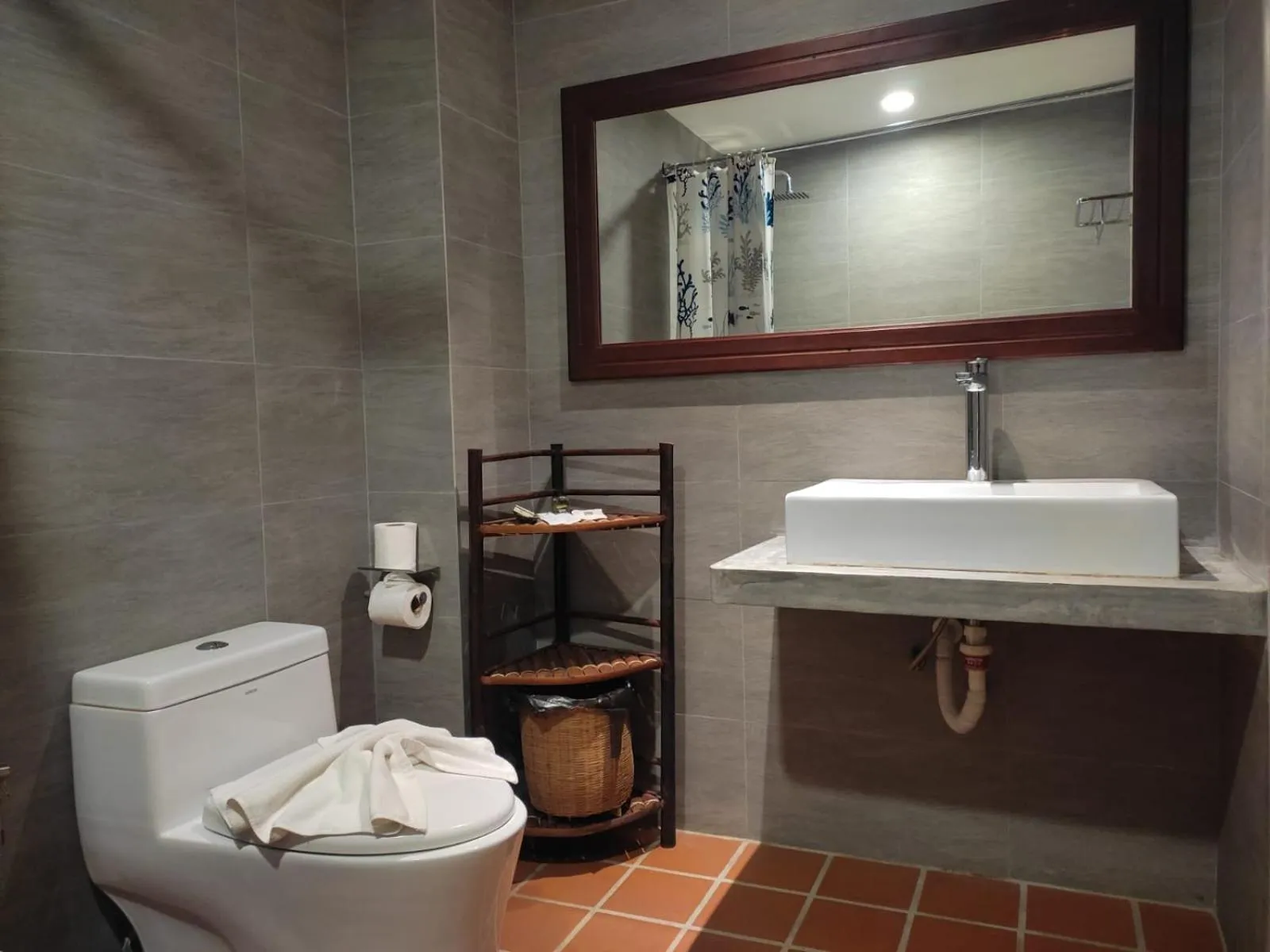 Saksiri Riverside Boutique Hotel