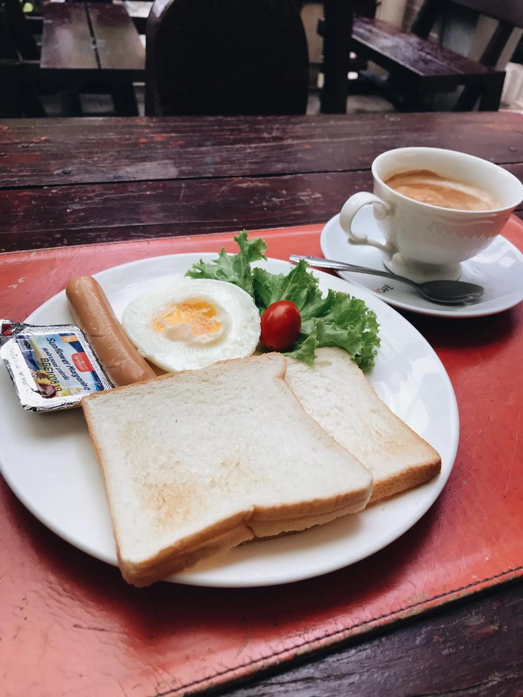 Breakfast in Honey House1 hotel