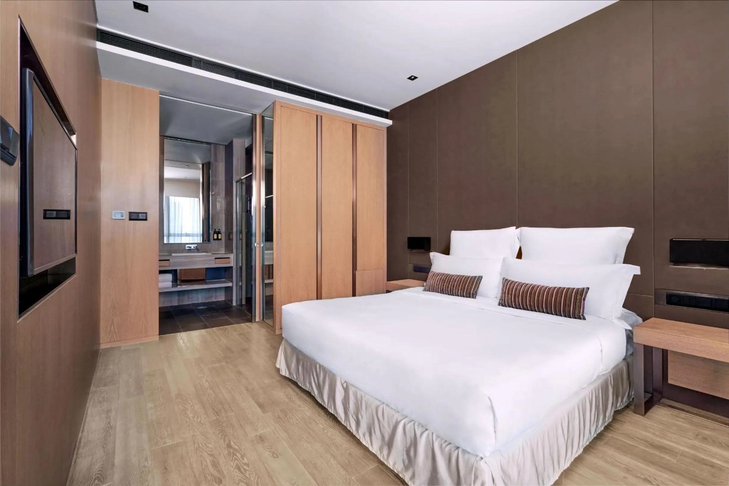 Bed in Nina Hotel Kowloon East