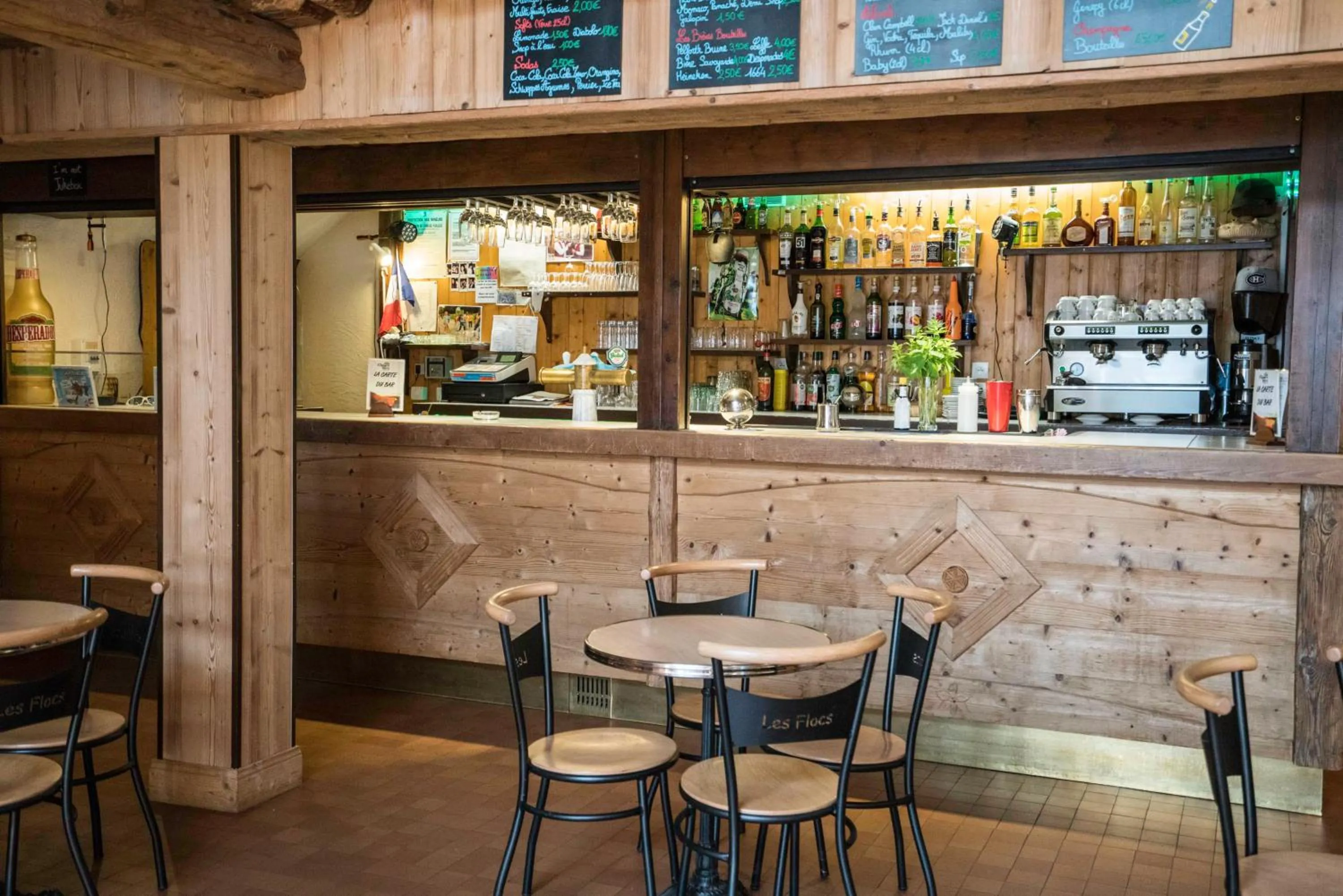 Lounge or bar in Village De Vacances Les Flocons Verts