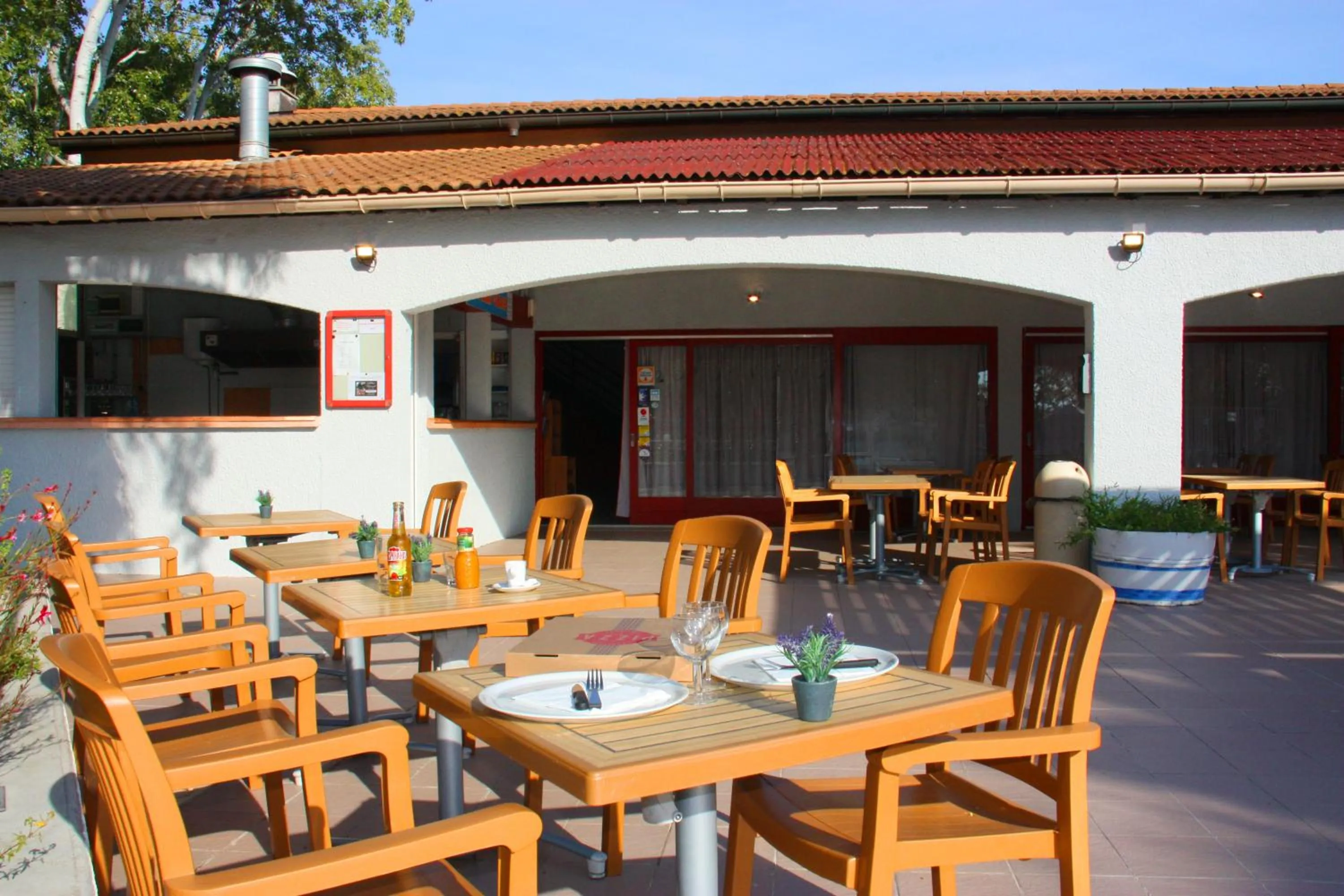 Patio in Azureva Le Grau du Roi