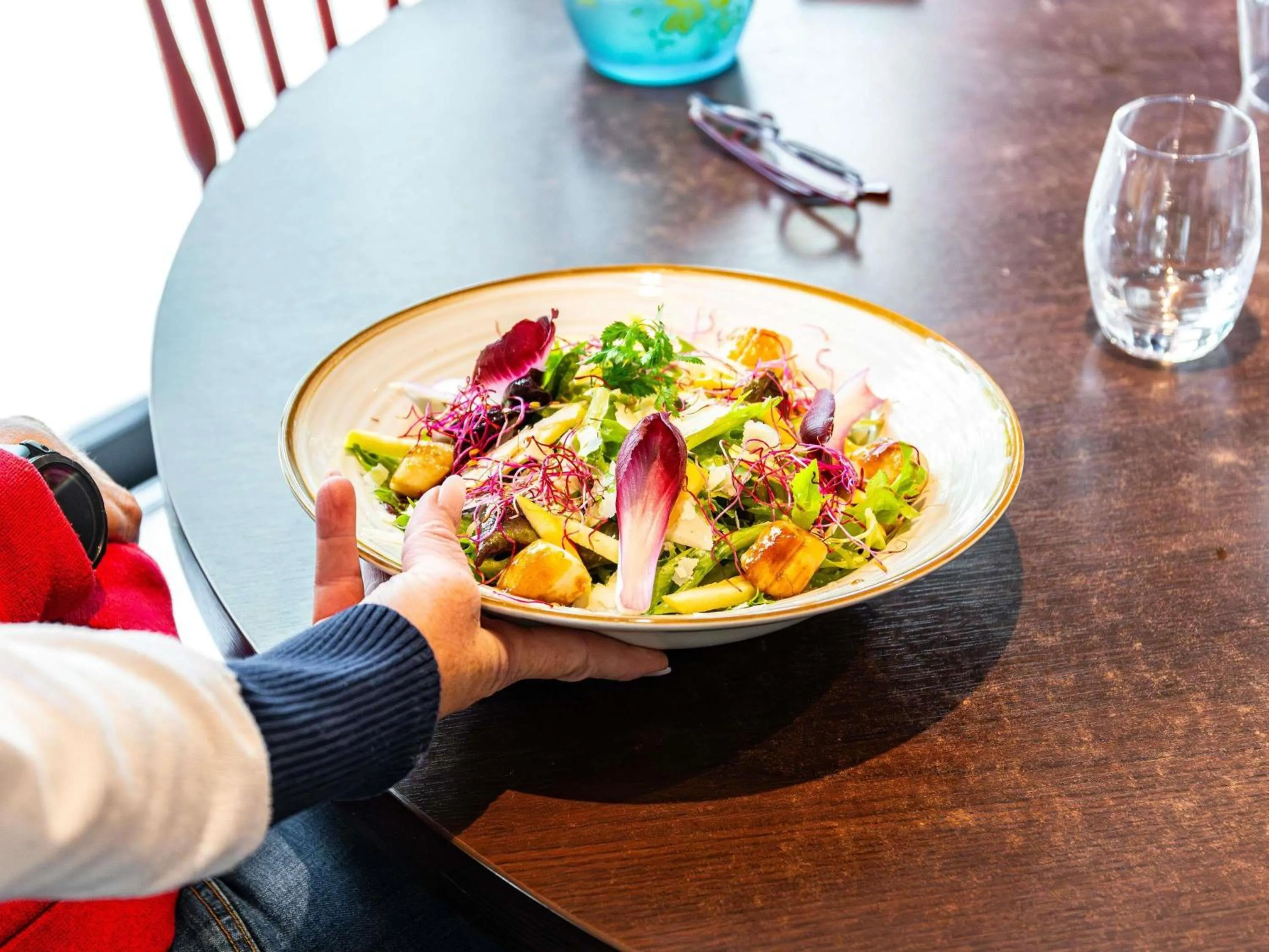 Restaurant/places to eat in greet Hotel Massieux Lyon Nord