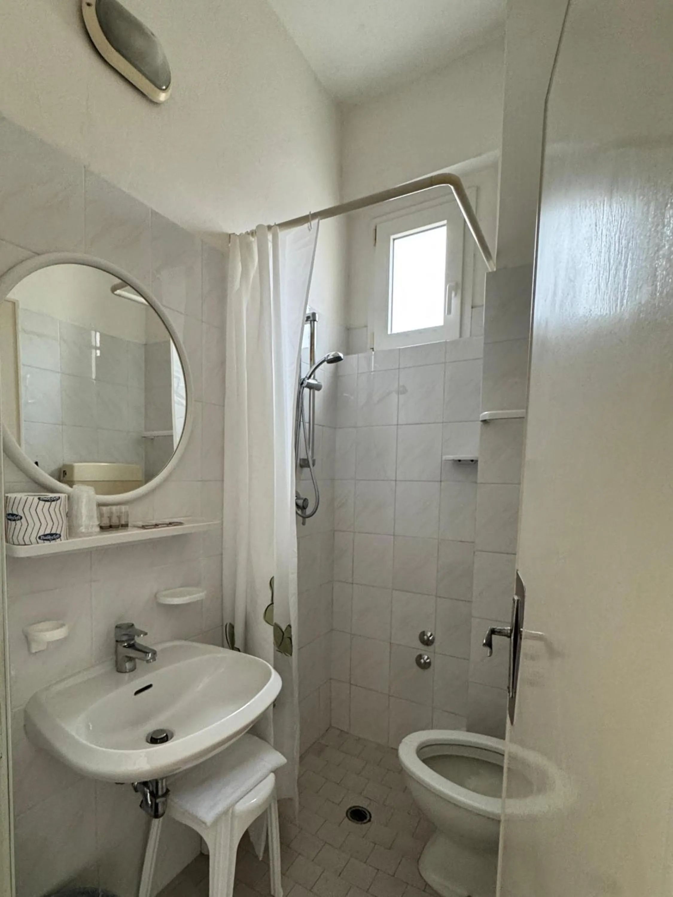 Bathroom in Hotel Urania Nuova Gestione