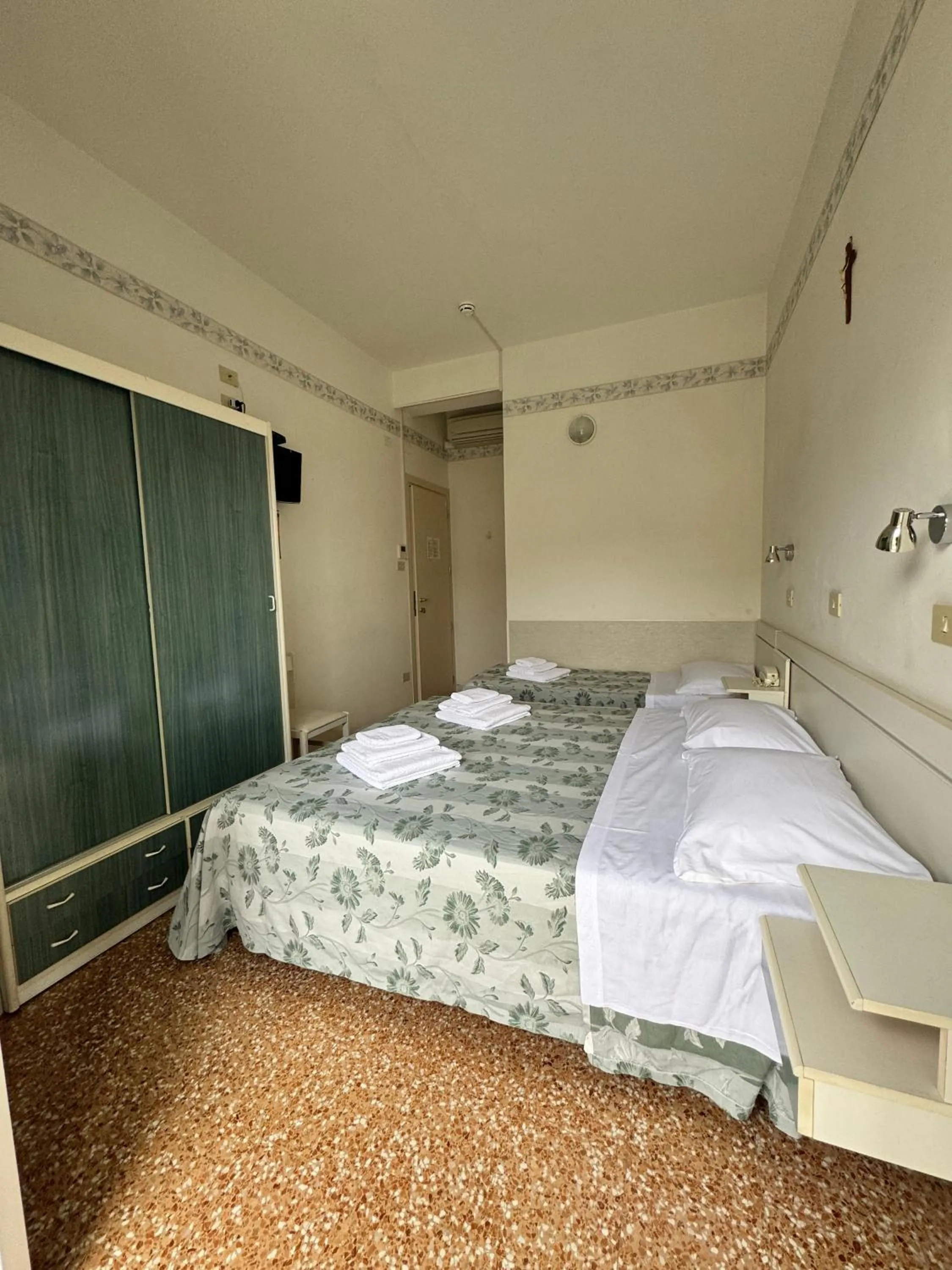Bedroom, Bed in Hotel Urania Nuova Gestione