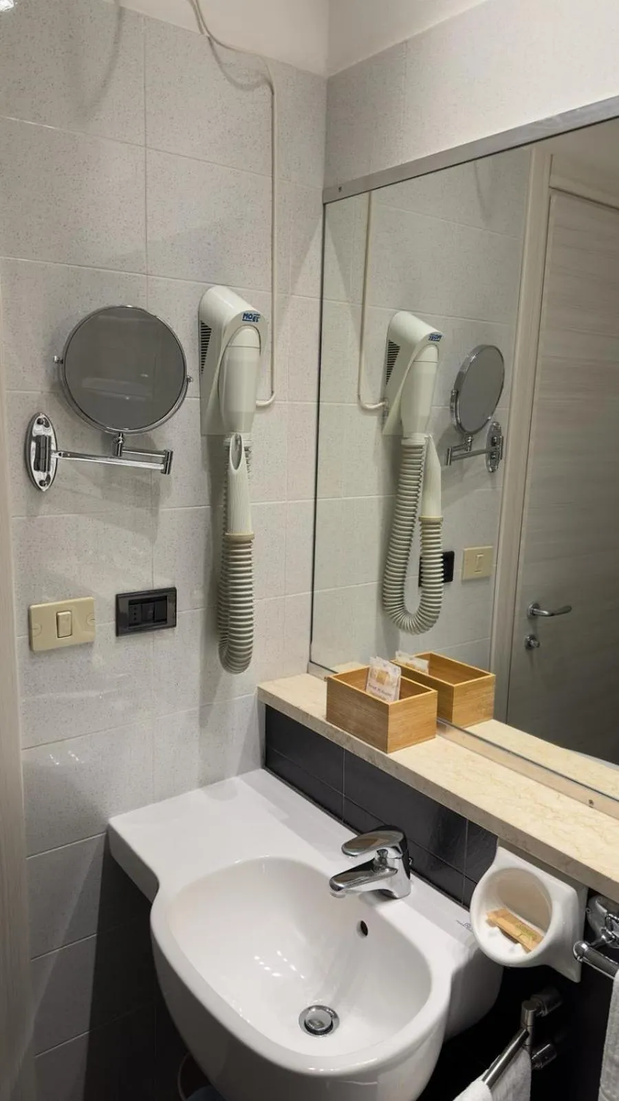 Bathroom in Hotel Luna