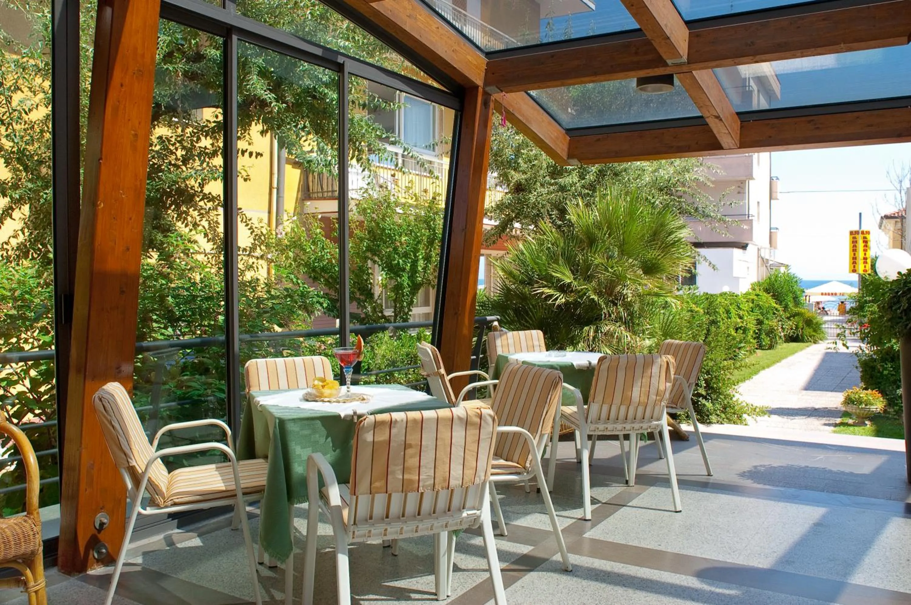 Patio in Hotel Olimpia