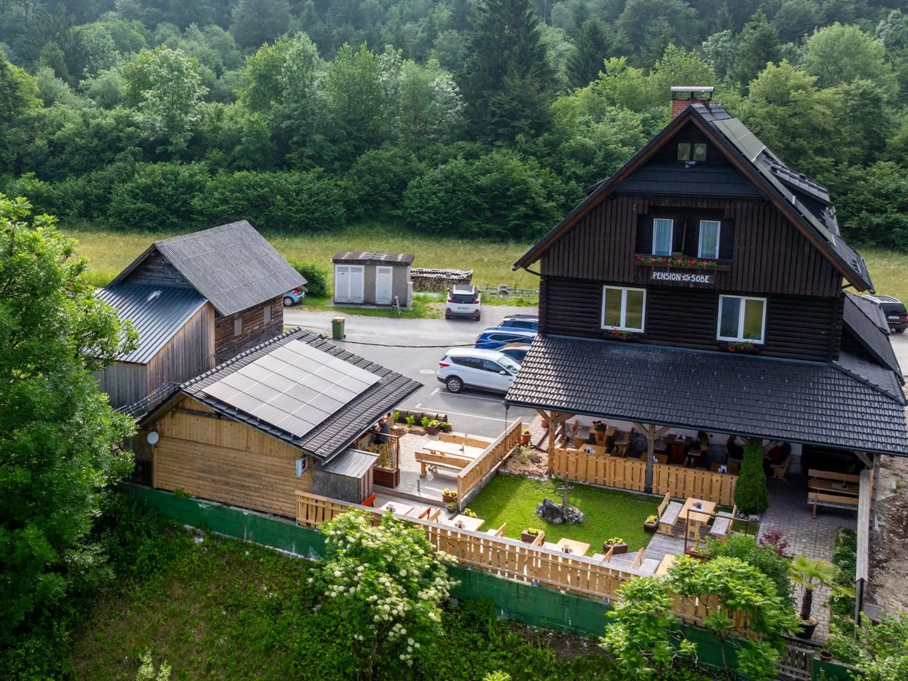 Property building in Pension Cerkovnik