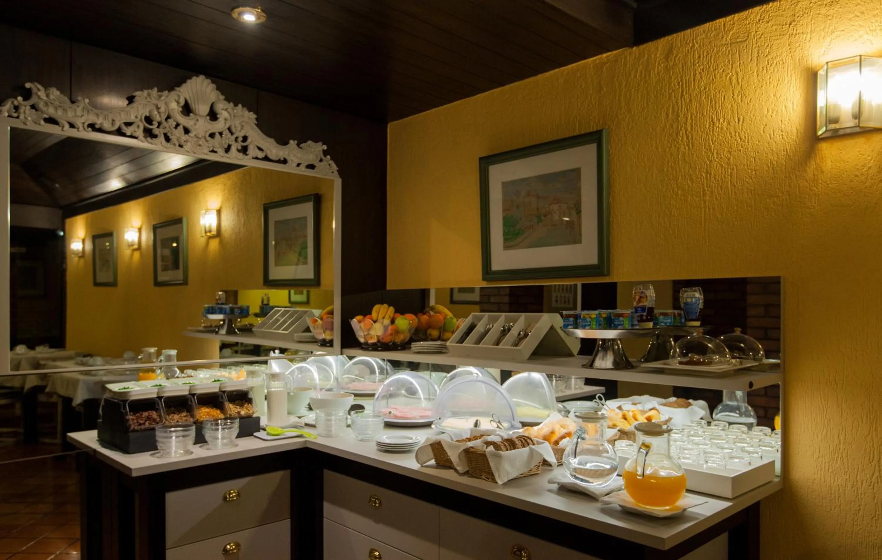 Breakfast in Hotel Senhora A Branca