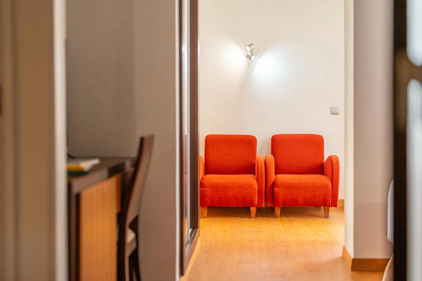 Seating area in Muthu Raga Madeira Hotel