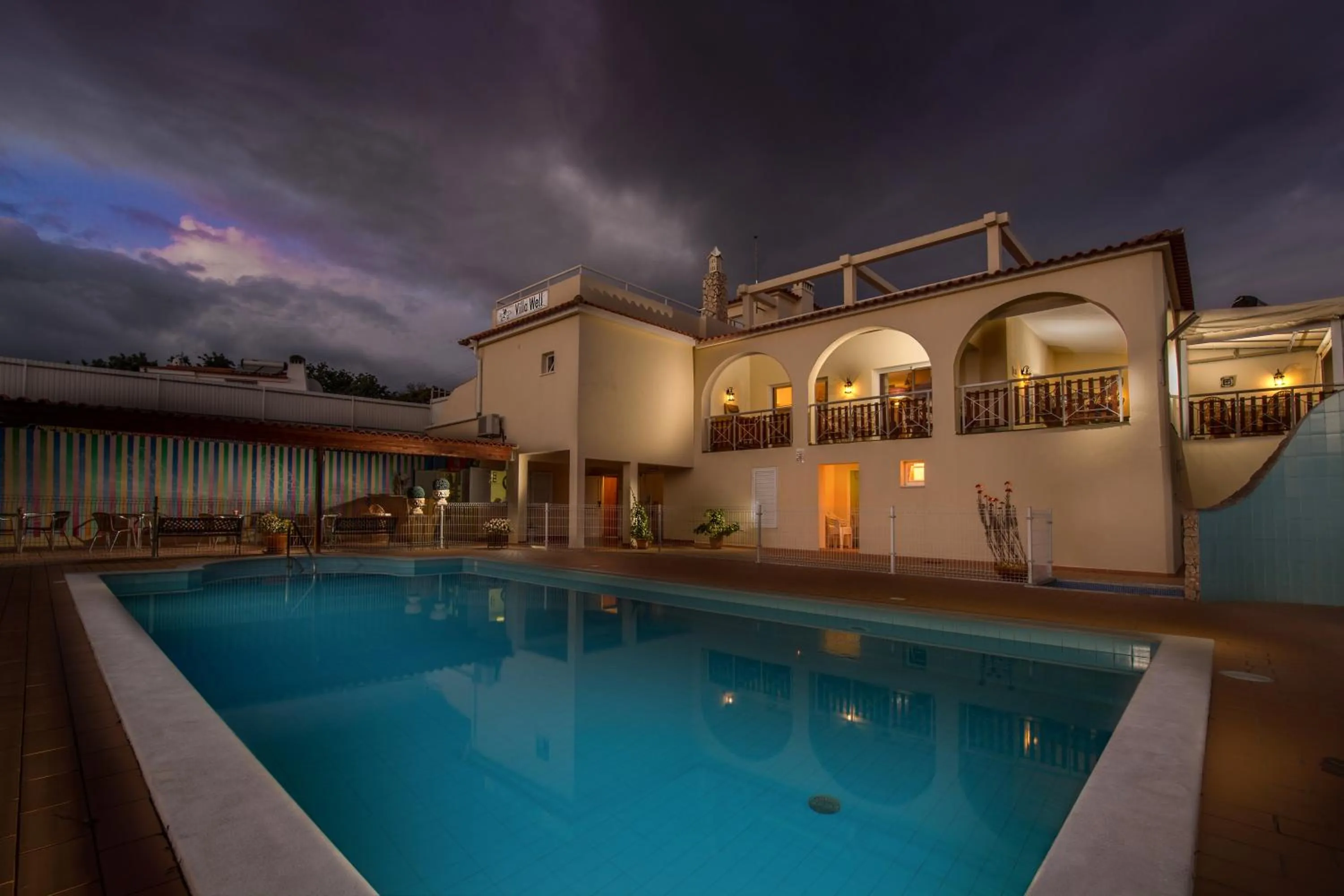 Property building in Villa Welwitshia