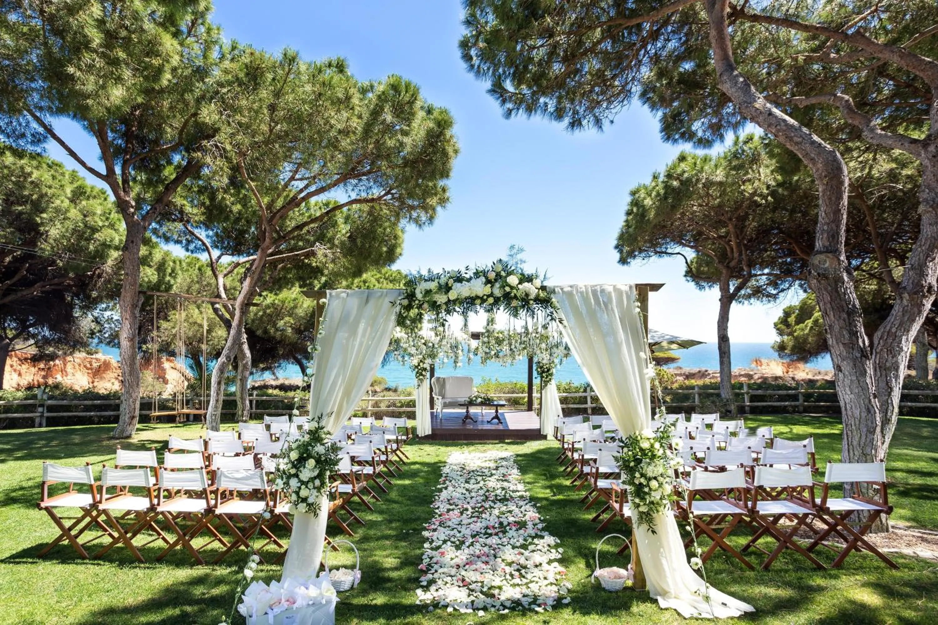 Banquet/Function facilities in Pine Cliffs Residence, a Luxury Collection Resort, Algarve