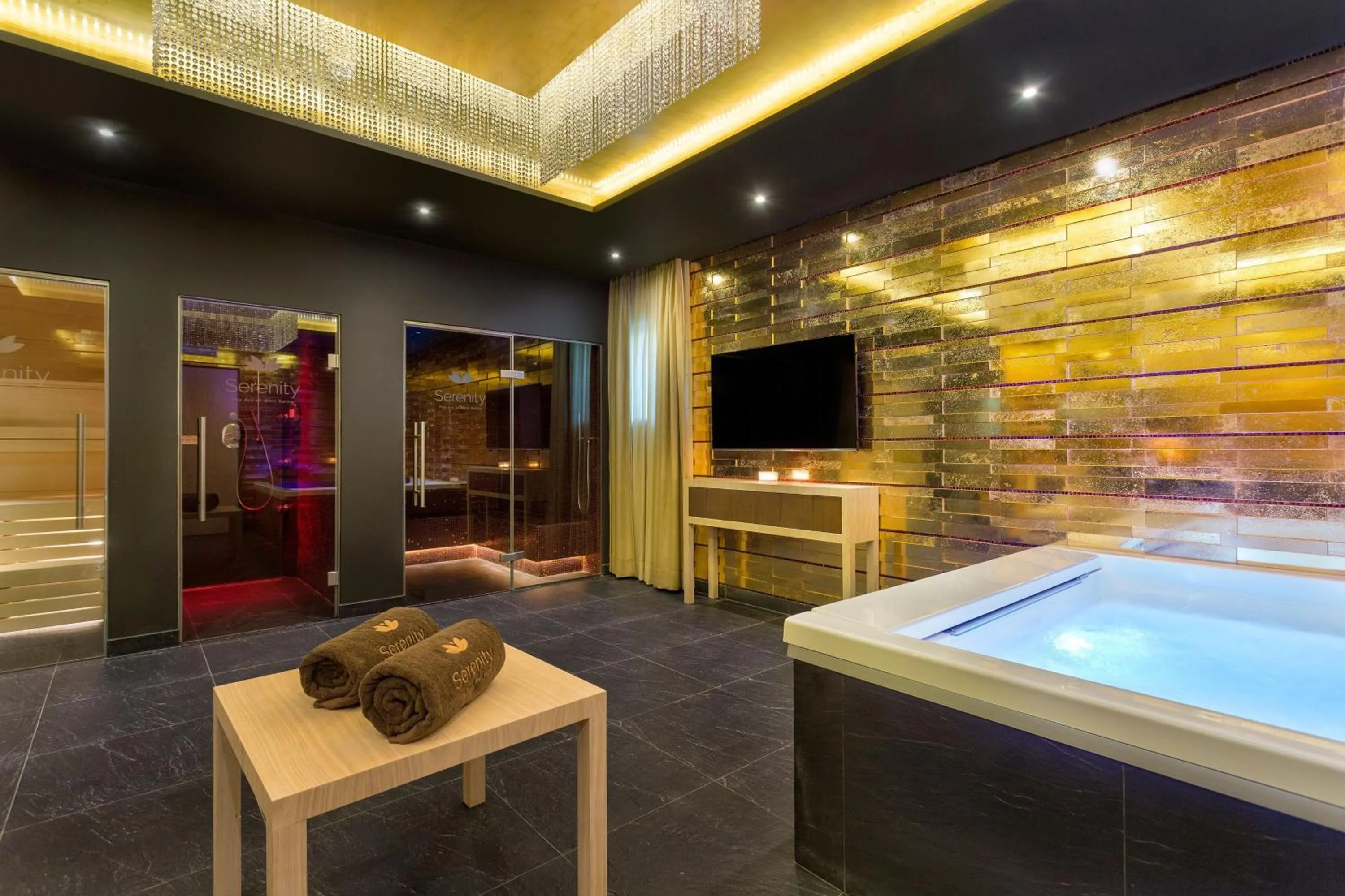 Spa and wellness centre/facilities in Pine Cliffs Residence, a Luxury Collection Resort, Algarve