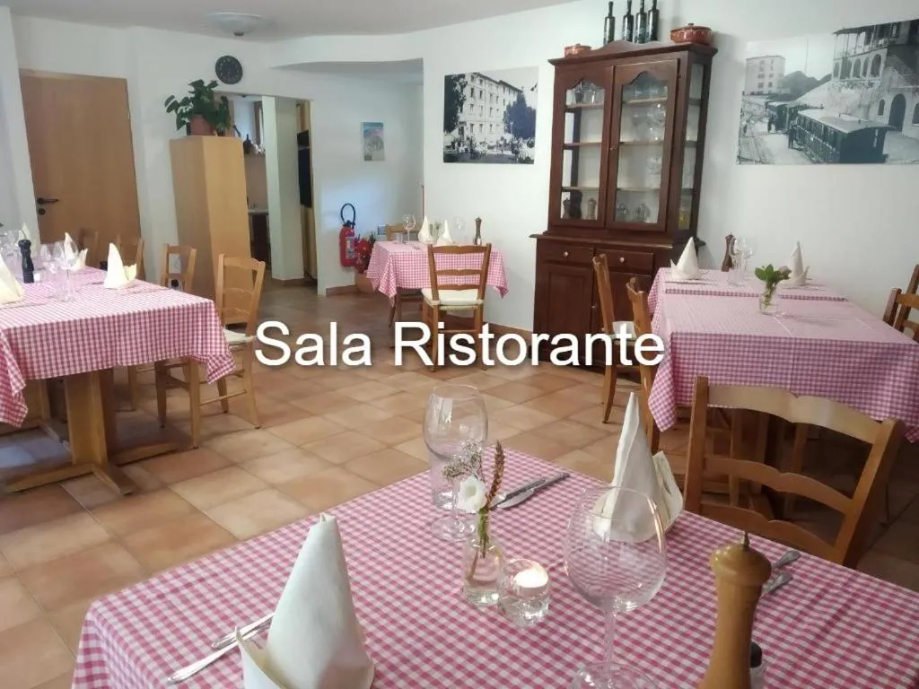 Restaurant/places to eat in MOUNTAIN HOTEL Osteria di MONTAGNA La Peonia Monte Generoso
