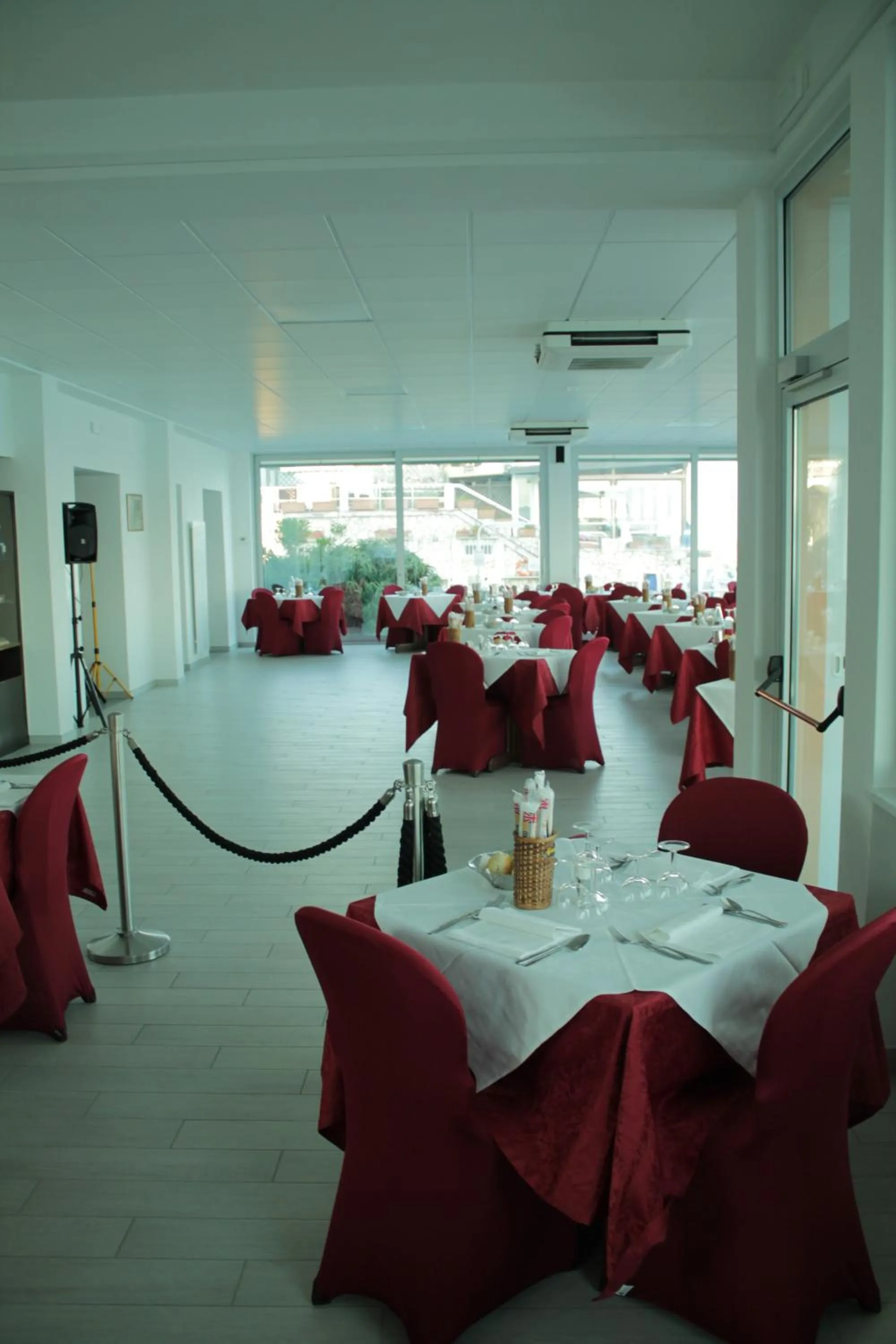 Restaurant/places to eat in Hotel Bianca Maria