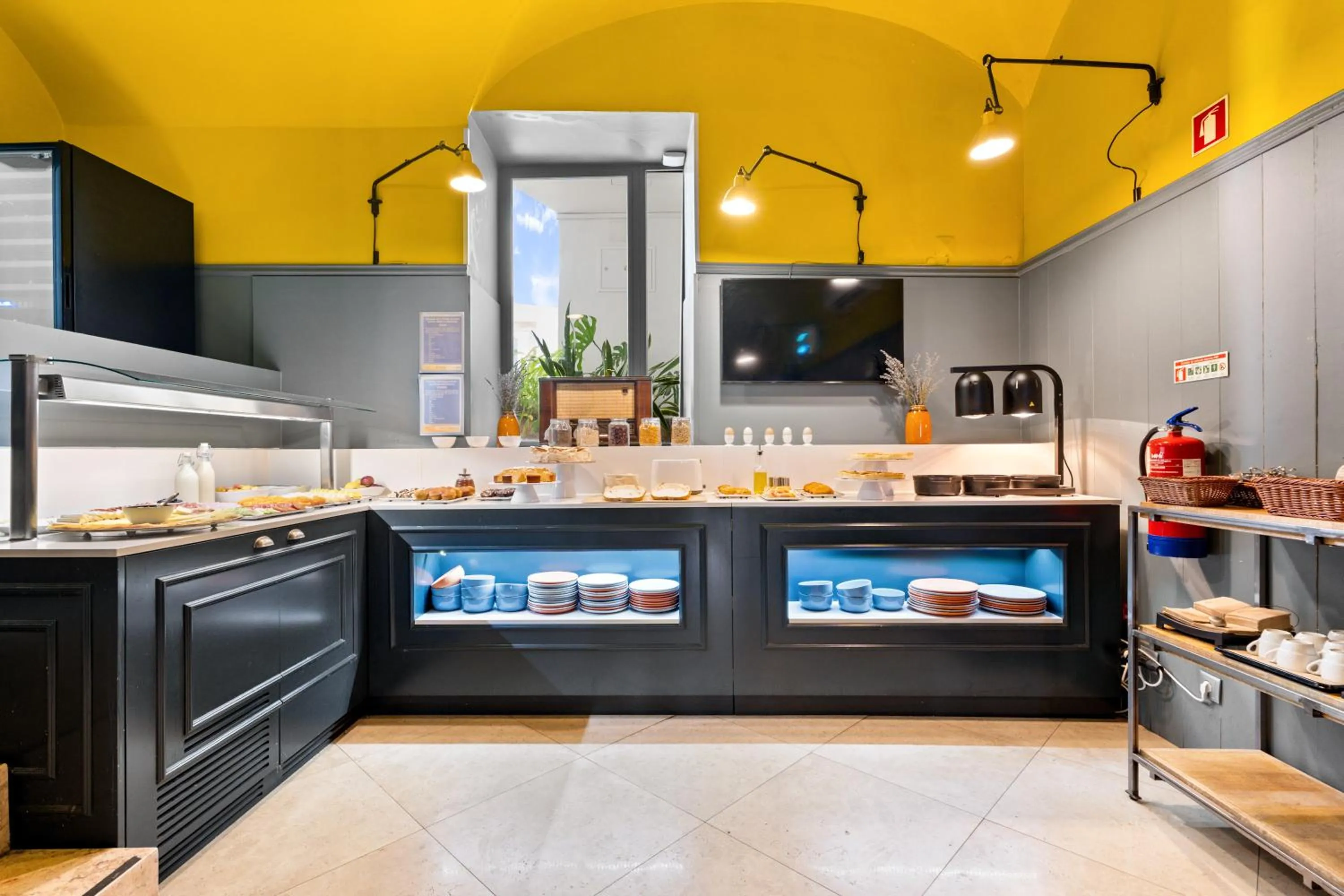 Food and drinks in Quinta Colina by Shiadu