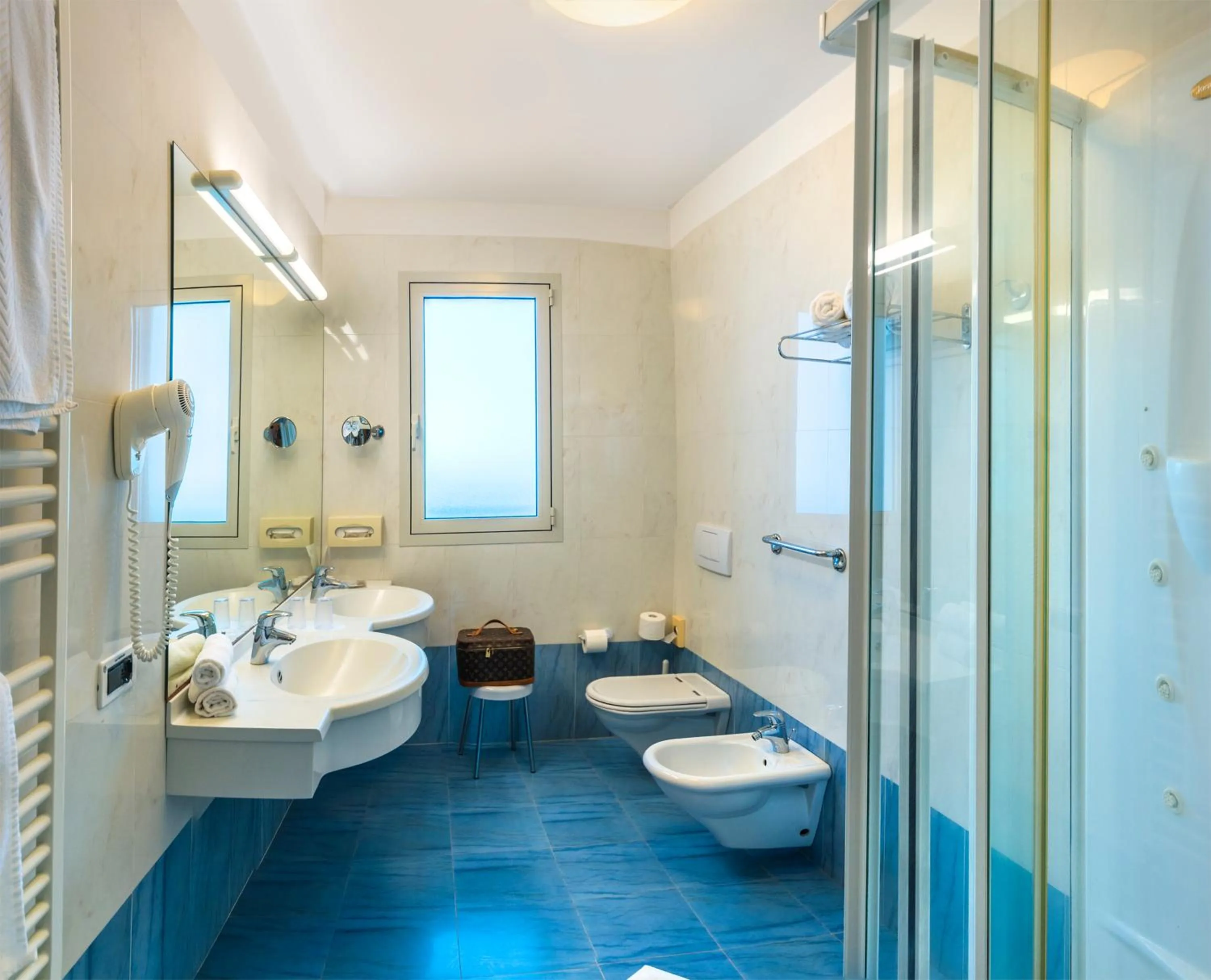 Bathroom in Hotel Panoramic