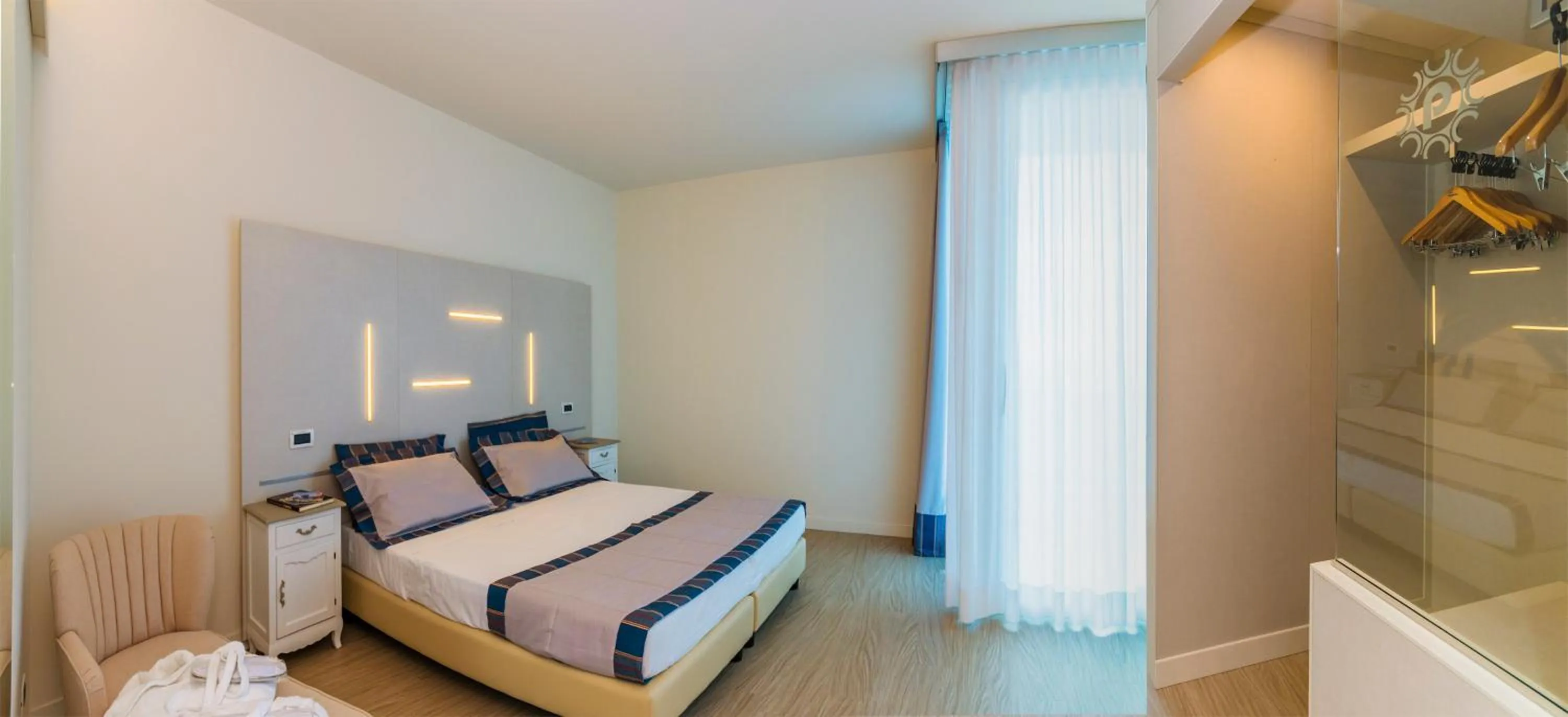 Bedroom, Bed in Hotel Panoramic