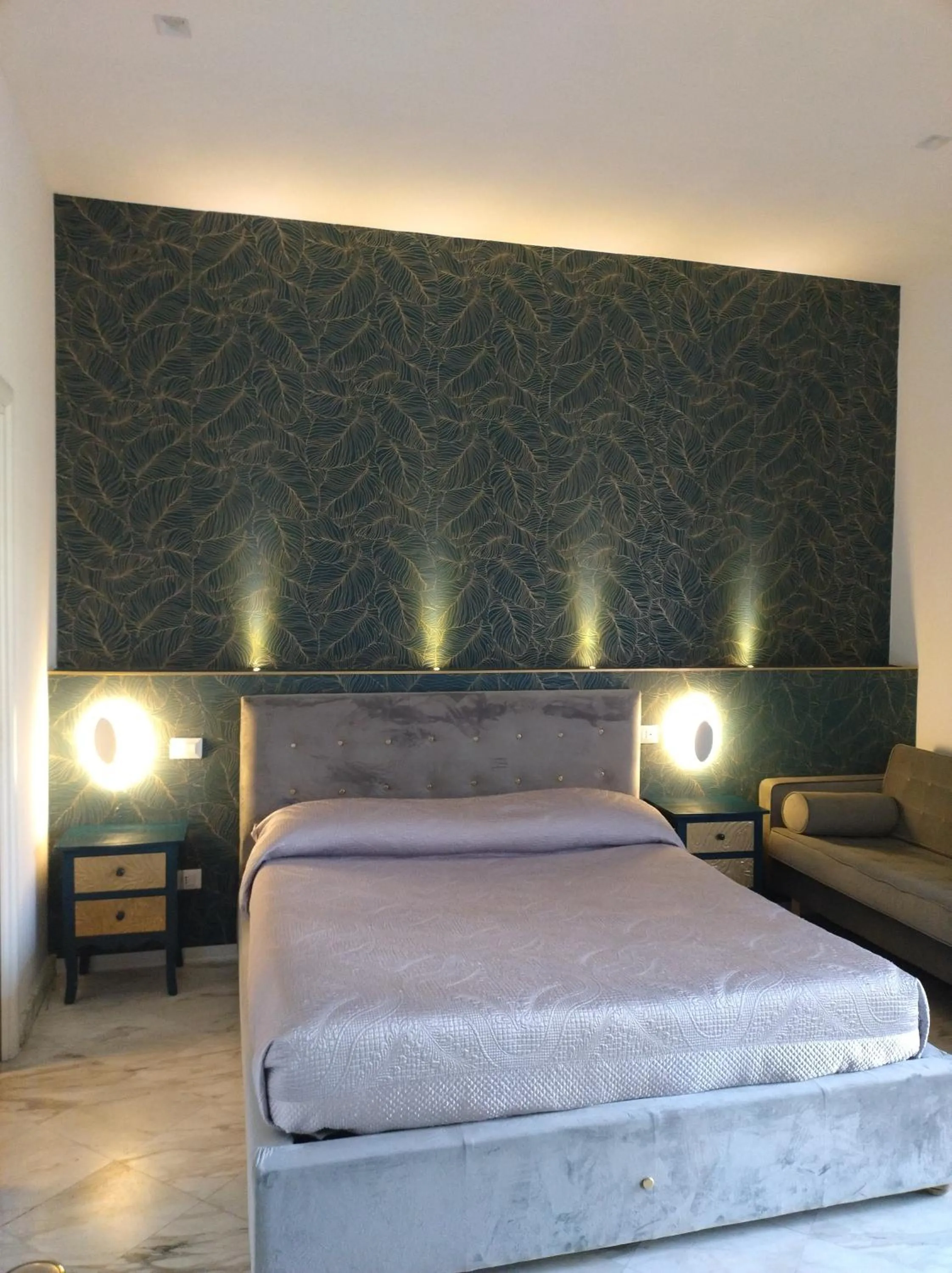 Bed in B&B Mini Hotel Incity-close train station and port-