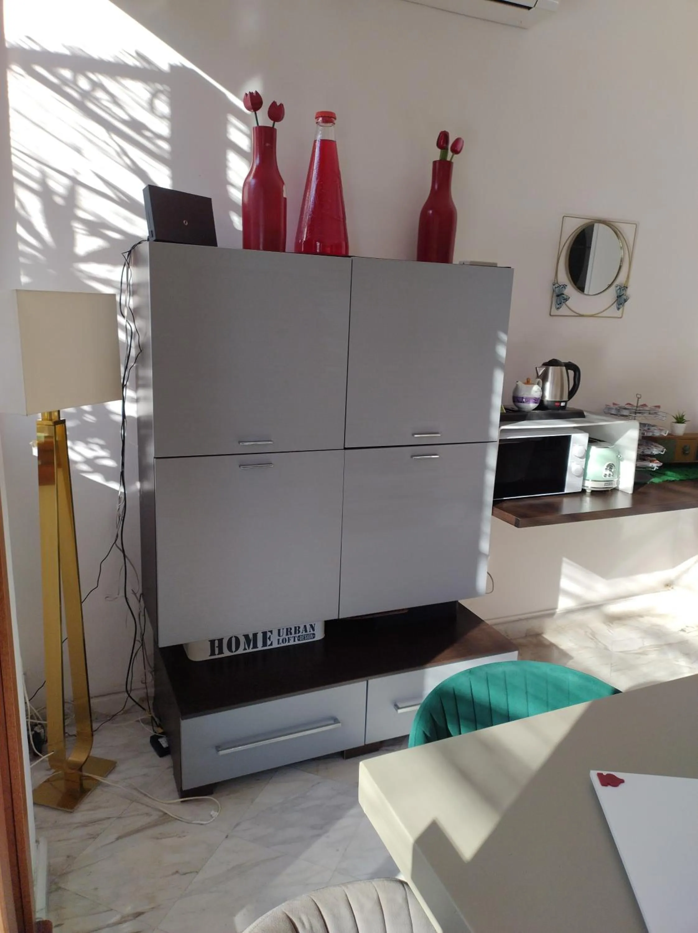 B&B Mini Hotel Incity-close train station and port-