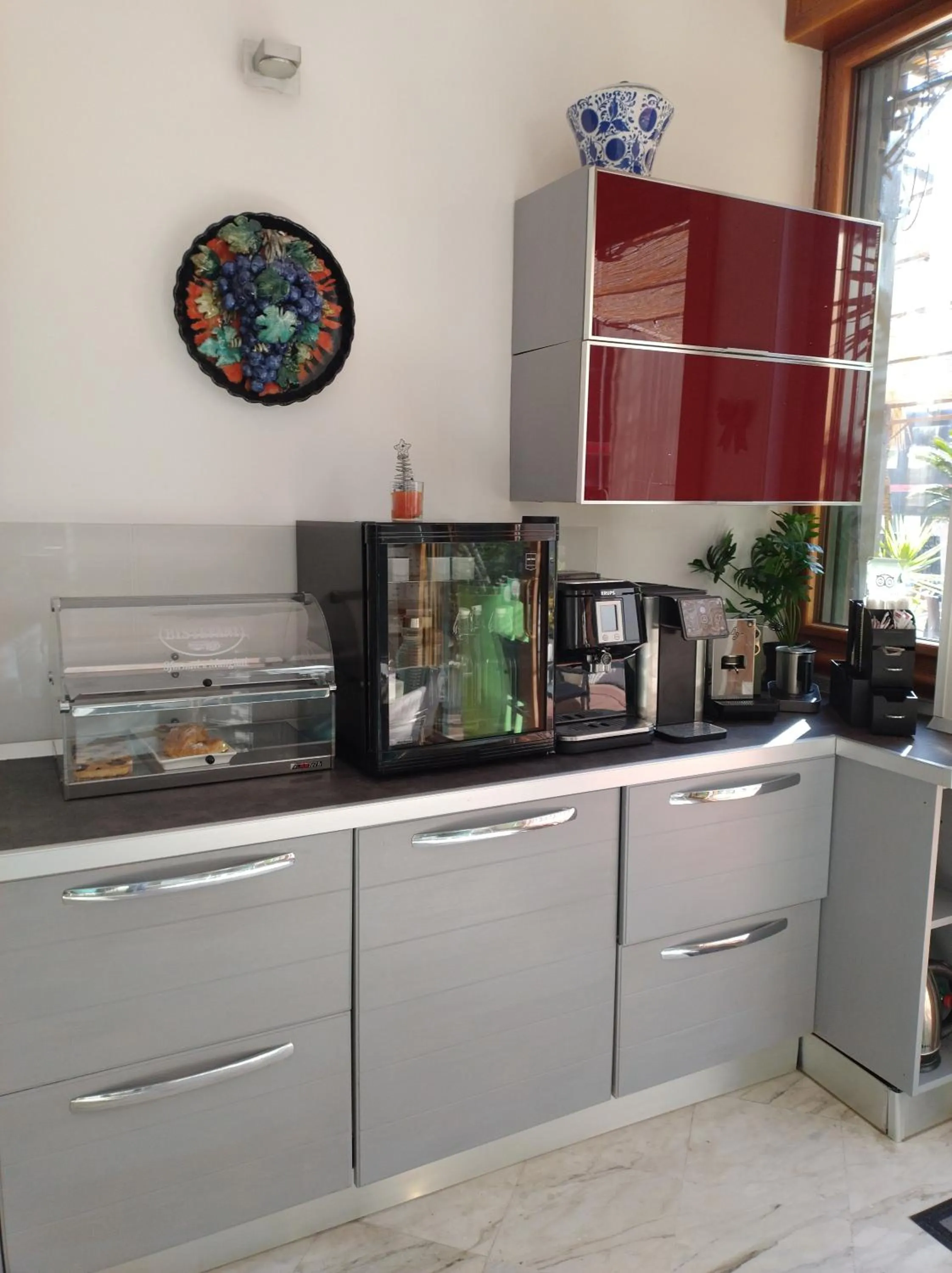 B&B Mini Hotel Incity-close train station and port-