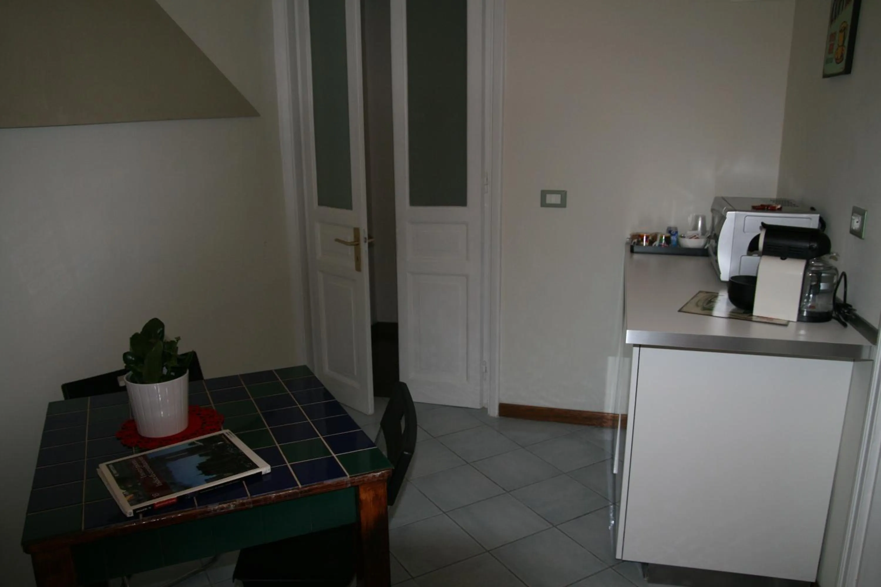 Coffee/tea facilities in B&B Mini Hotel Incity-close train station and port-