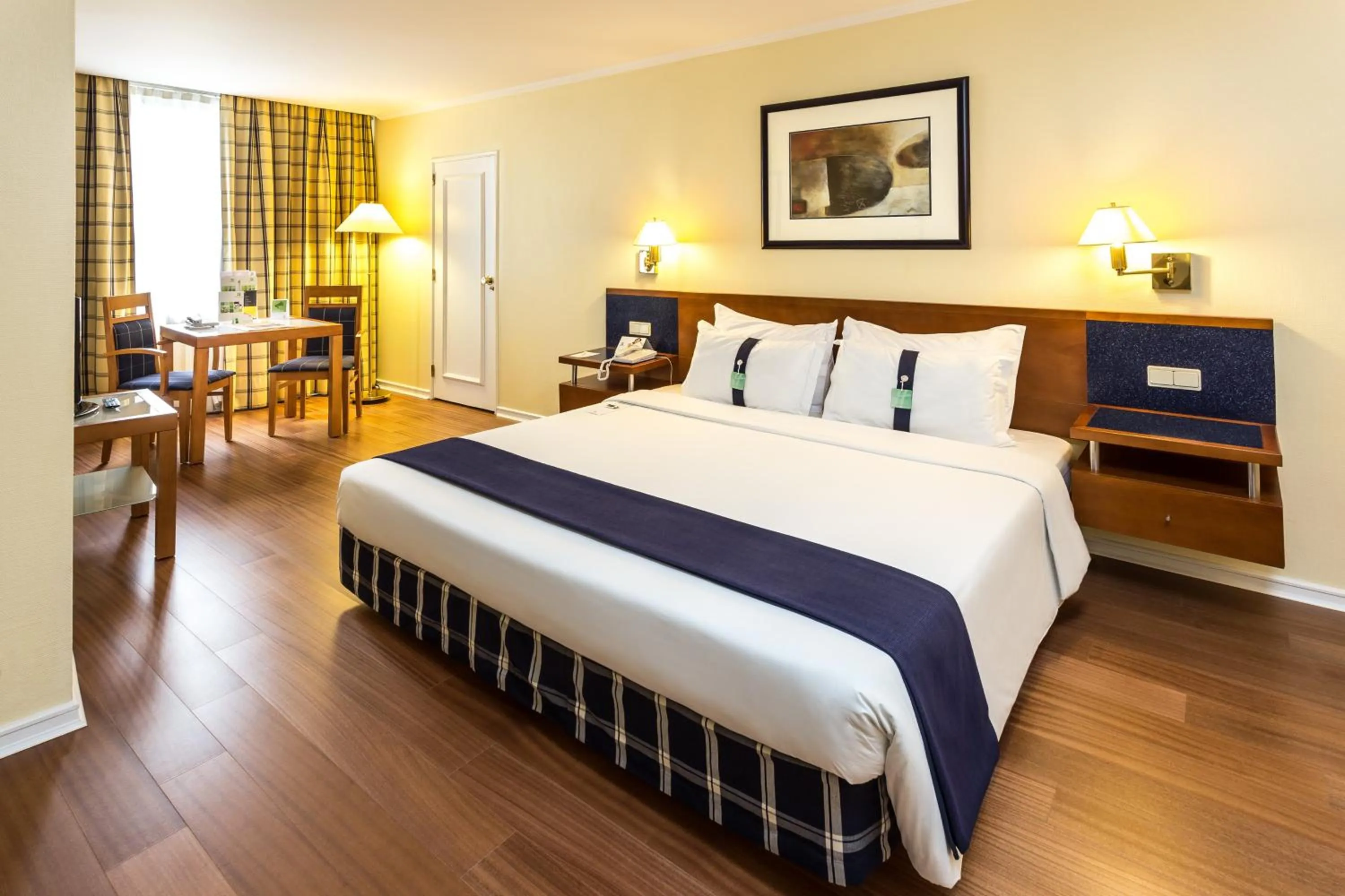 Photo of the whole room, Bed in Holiday Inn Lisbon by IHG