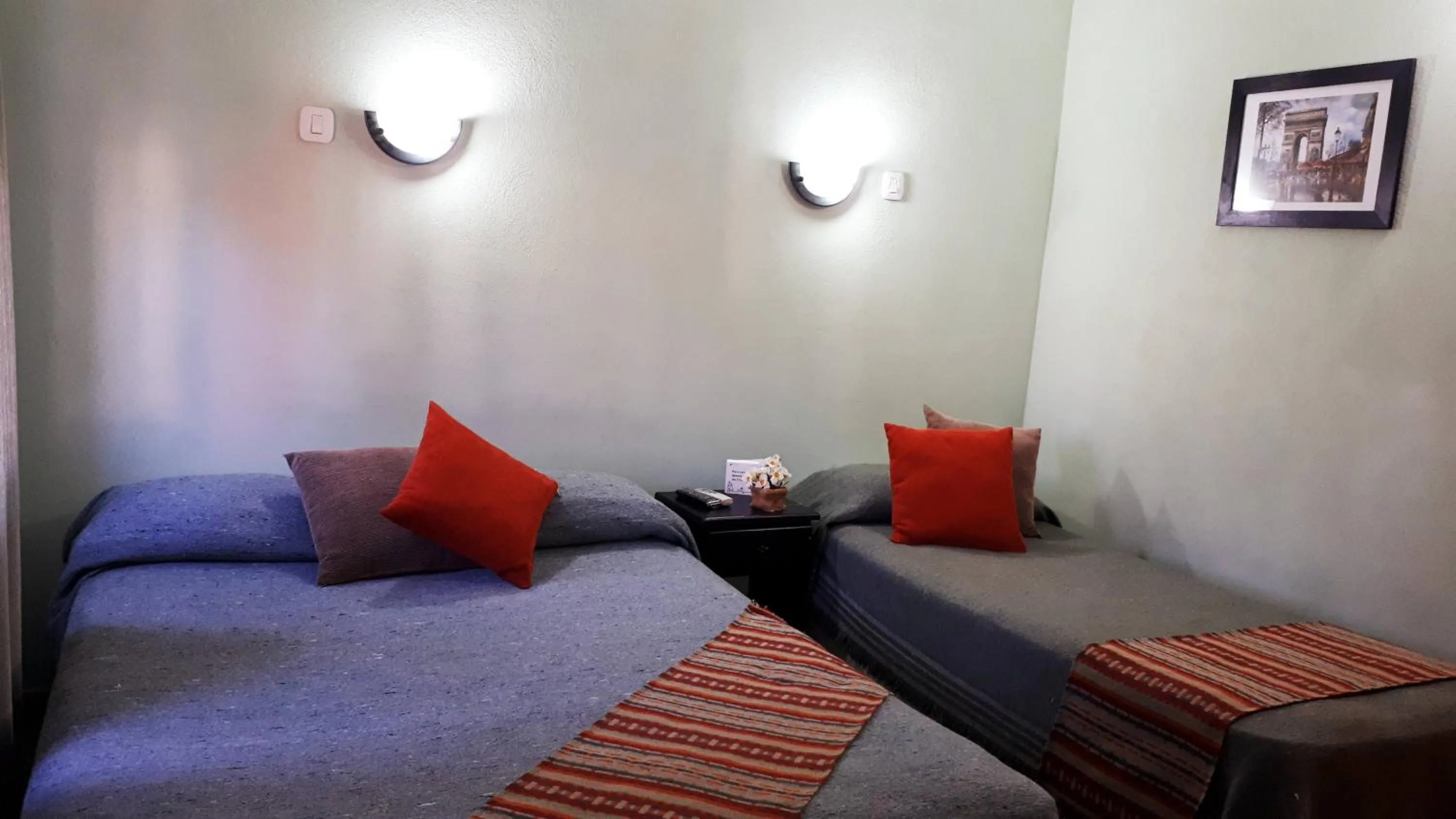 Photo of the whole room in Hotel Mirador de las Sierras