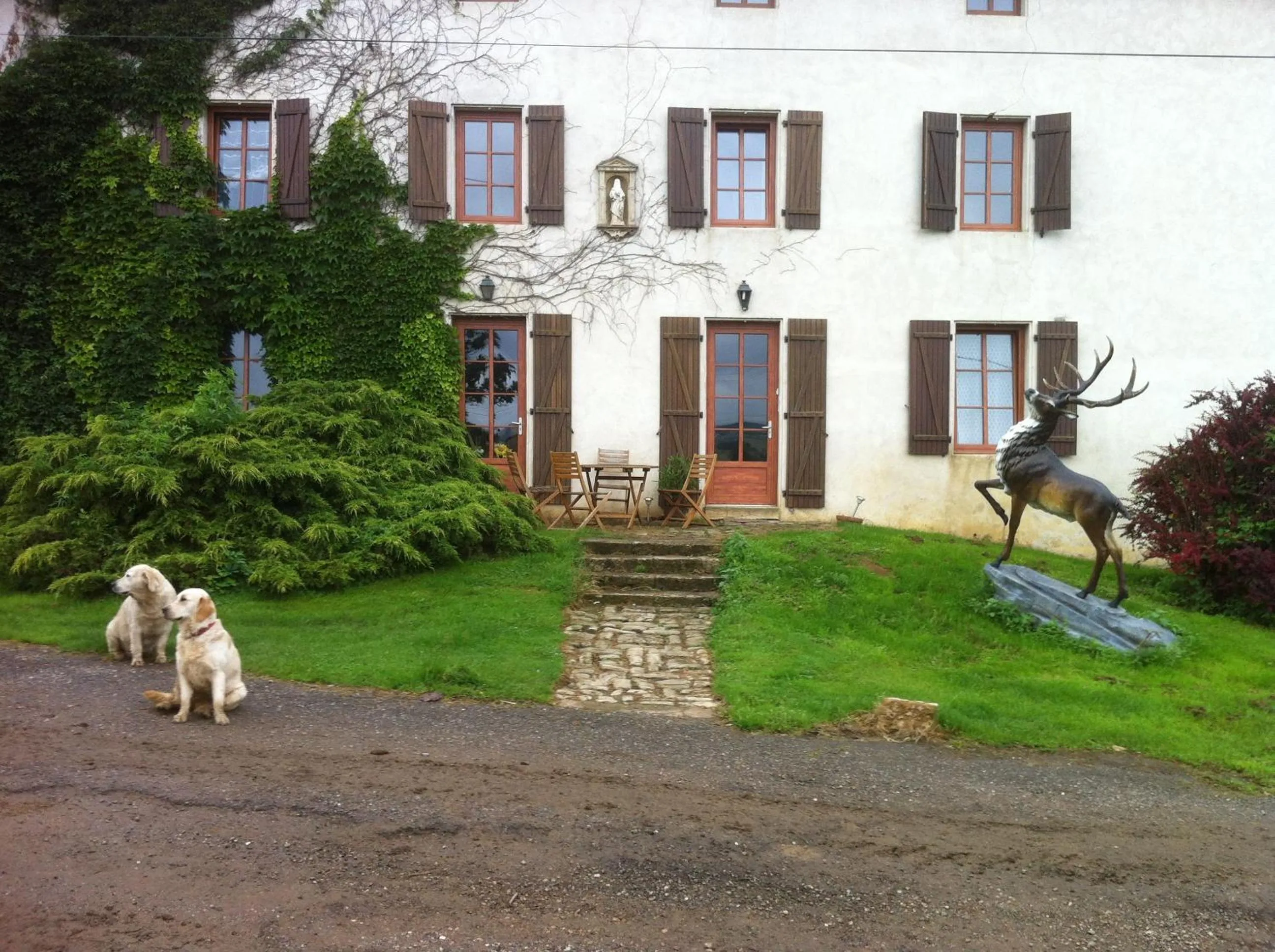 Facade/entrance in Ferme du Montheu