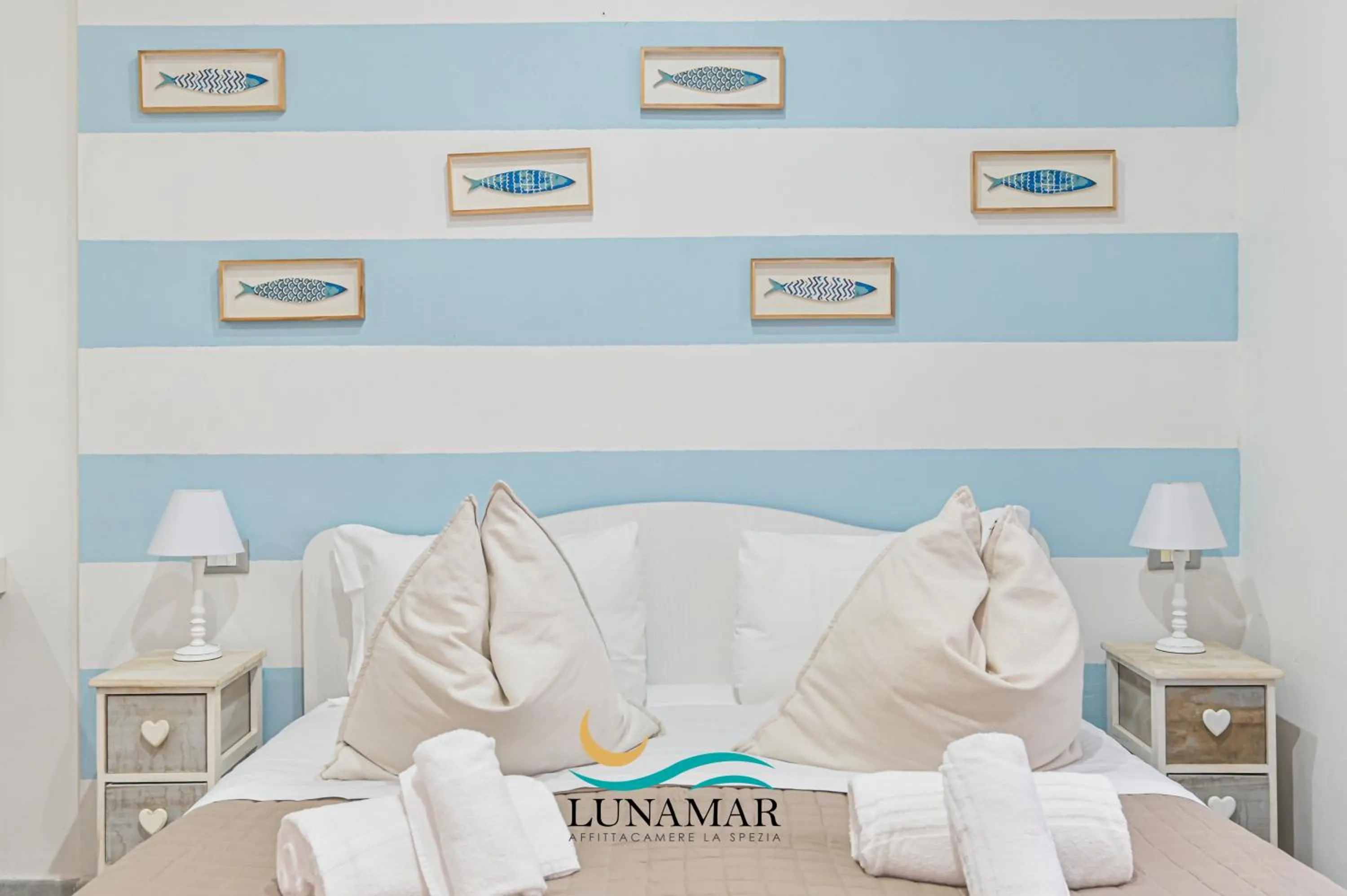 Bed in Affittacamere Lunamar