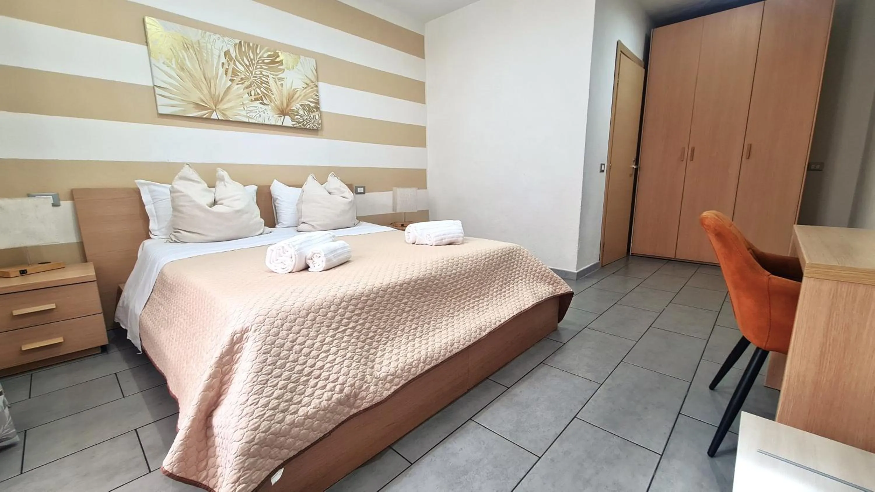 Bed in Affittacamere Lunamar