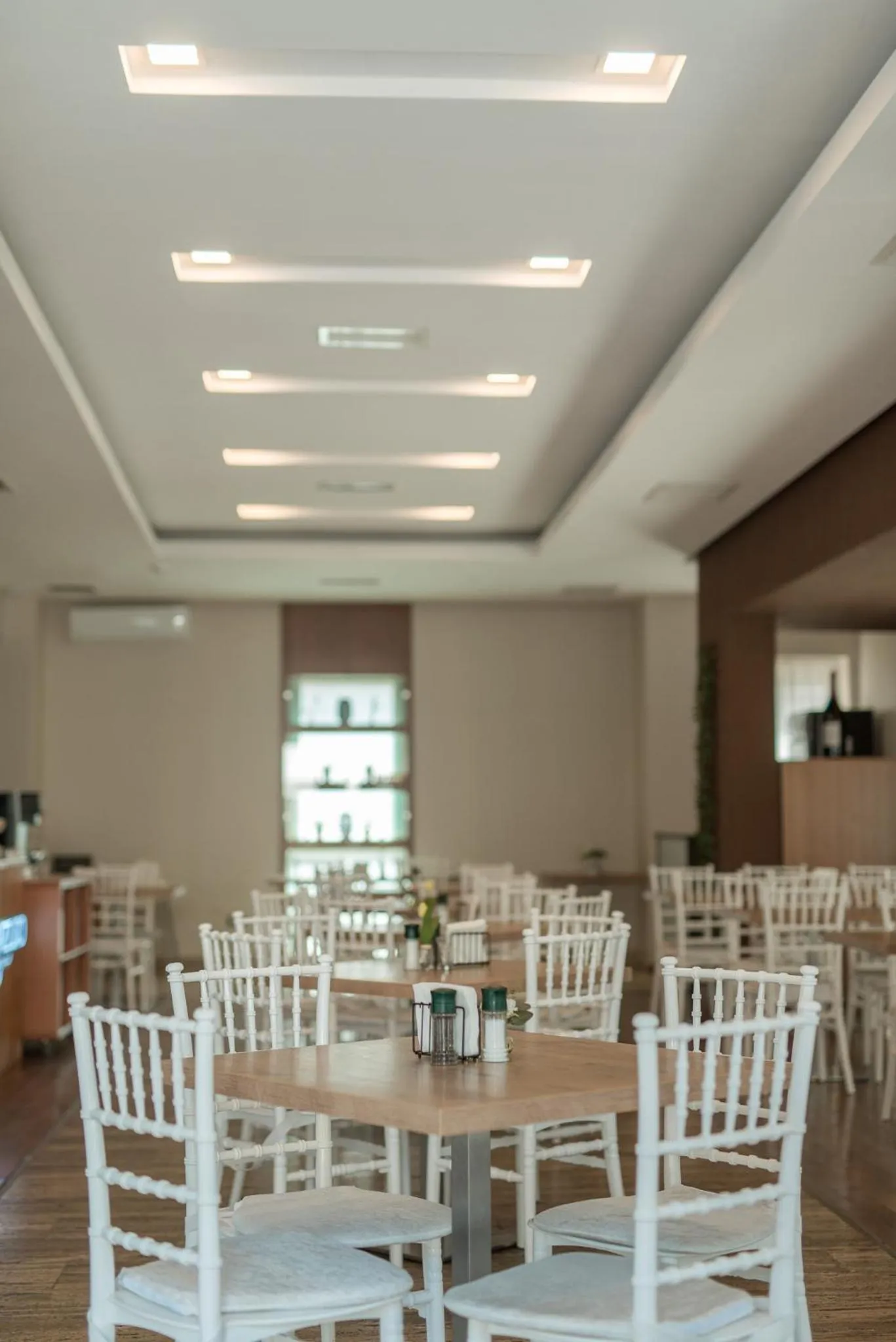 Restaurant/places to eat in HOTEL VITAL