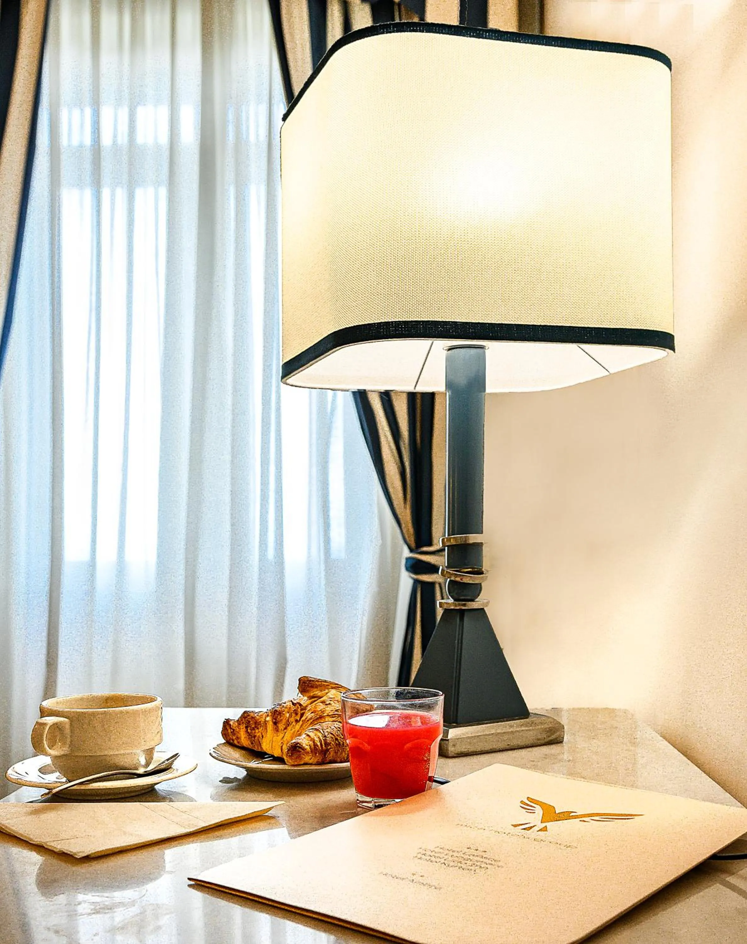 Food and drinks in Hotel La Pace