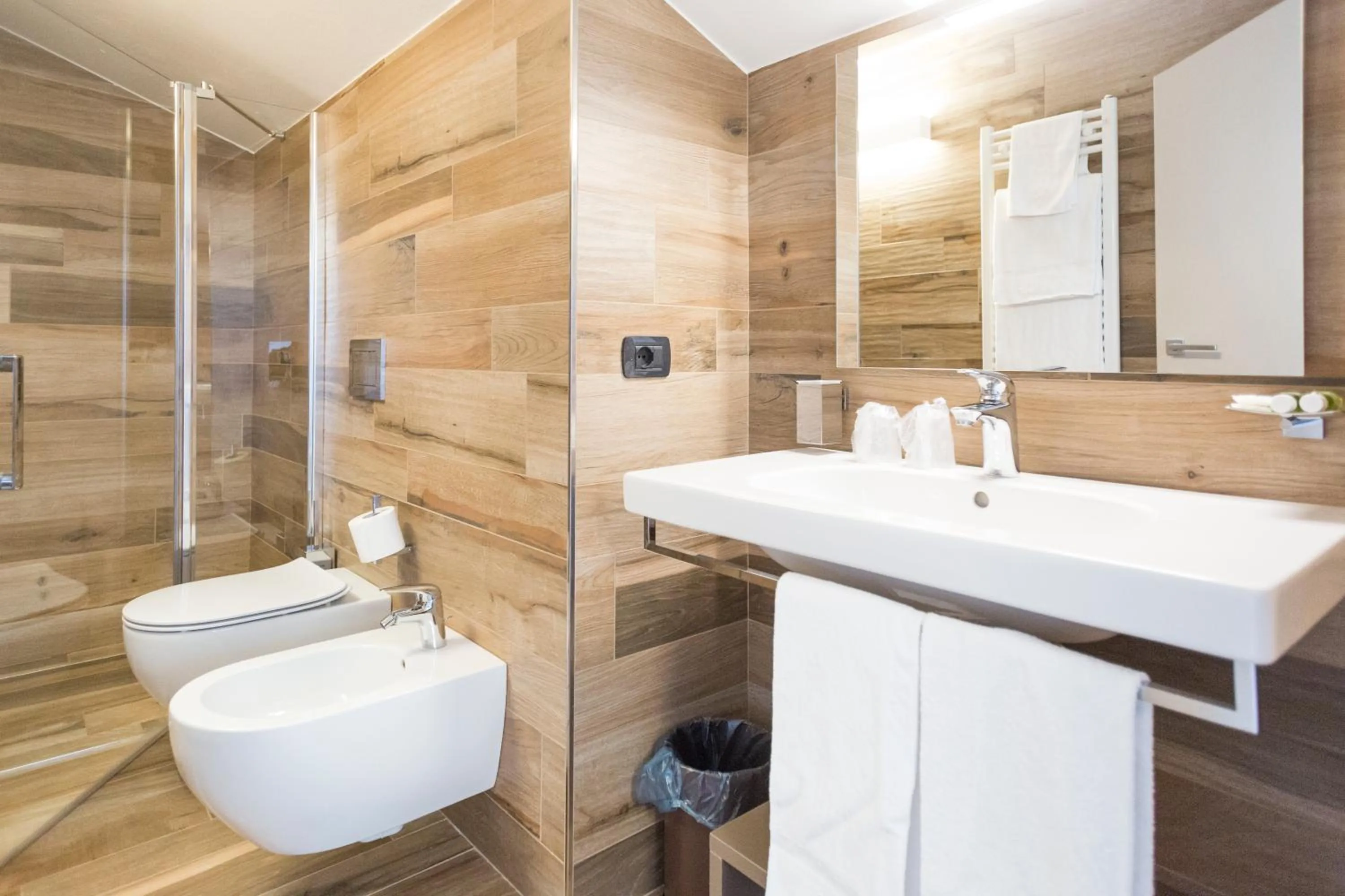 Bathroom in Hotel Baia di Paré