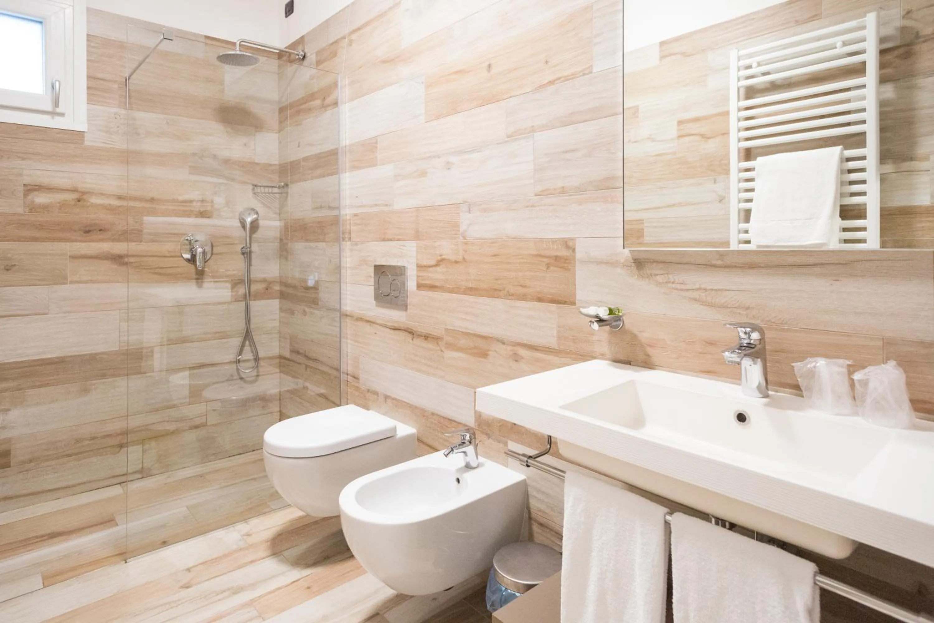 Bathroom in Hotel Baia di Paré