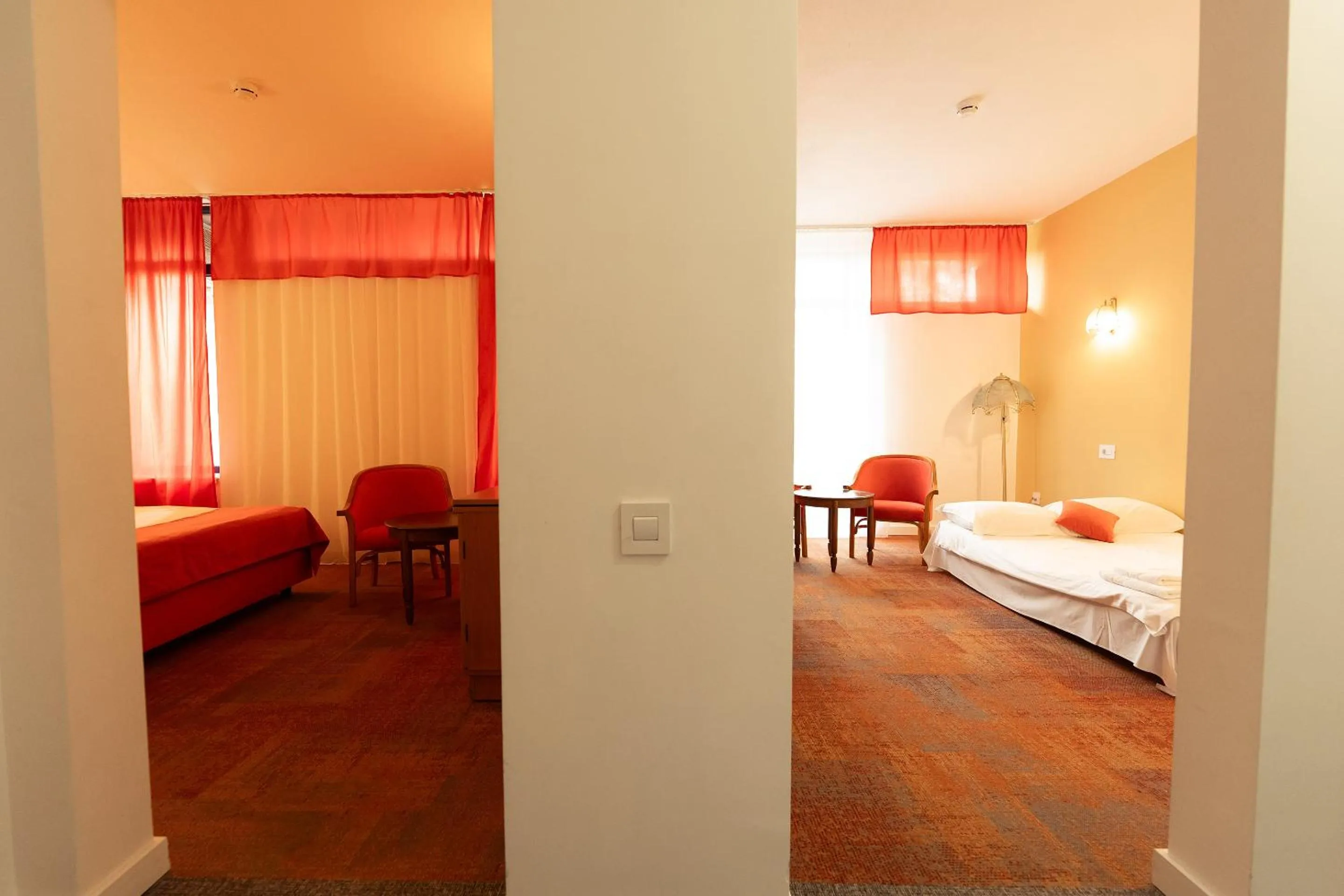 Bedroom, Bed in MyContinental Suceava