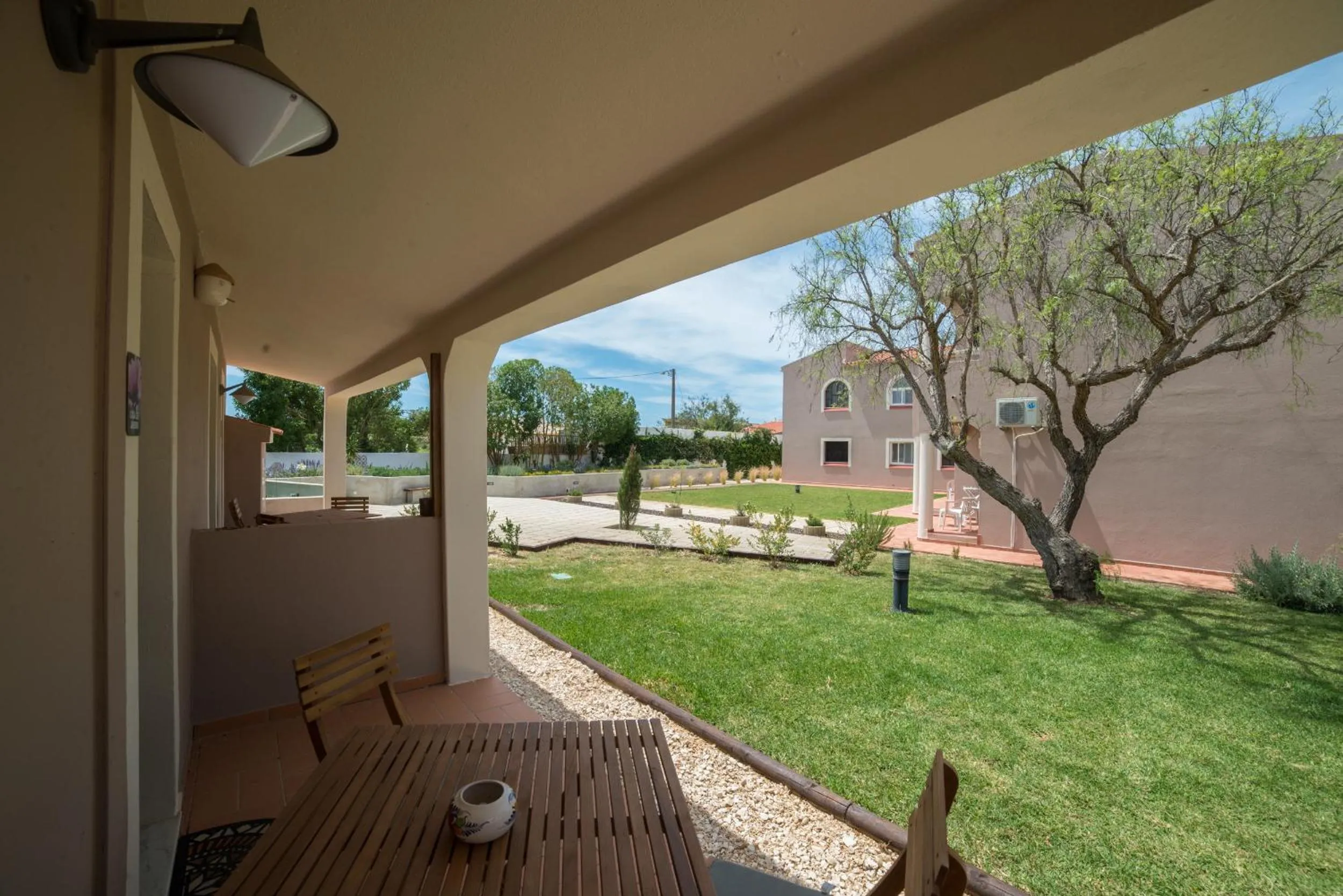 Spring in Casa Rosa Montes