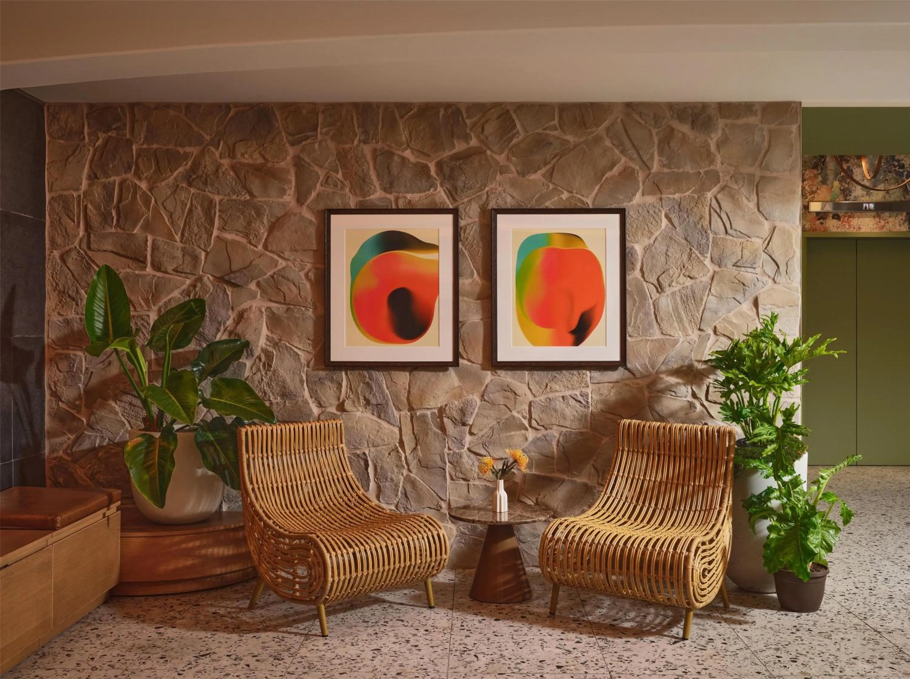 Lobby or reception in The Ambassador of Waikiki, Tapestry Collection by Hilton