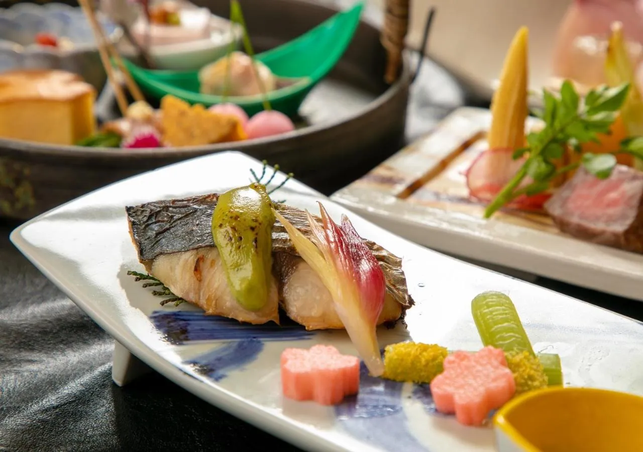 Yufuin Onsen Hinoharu Ryokan