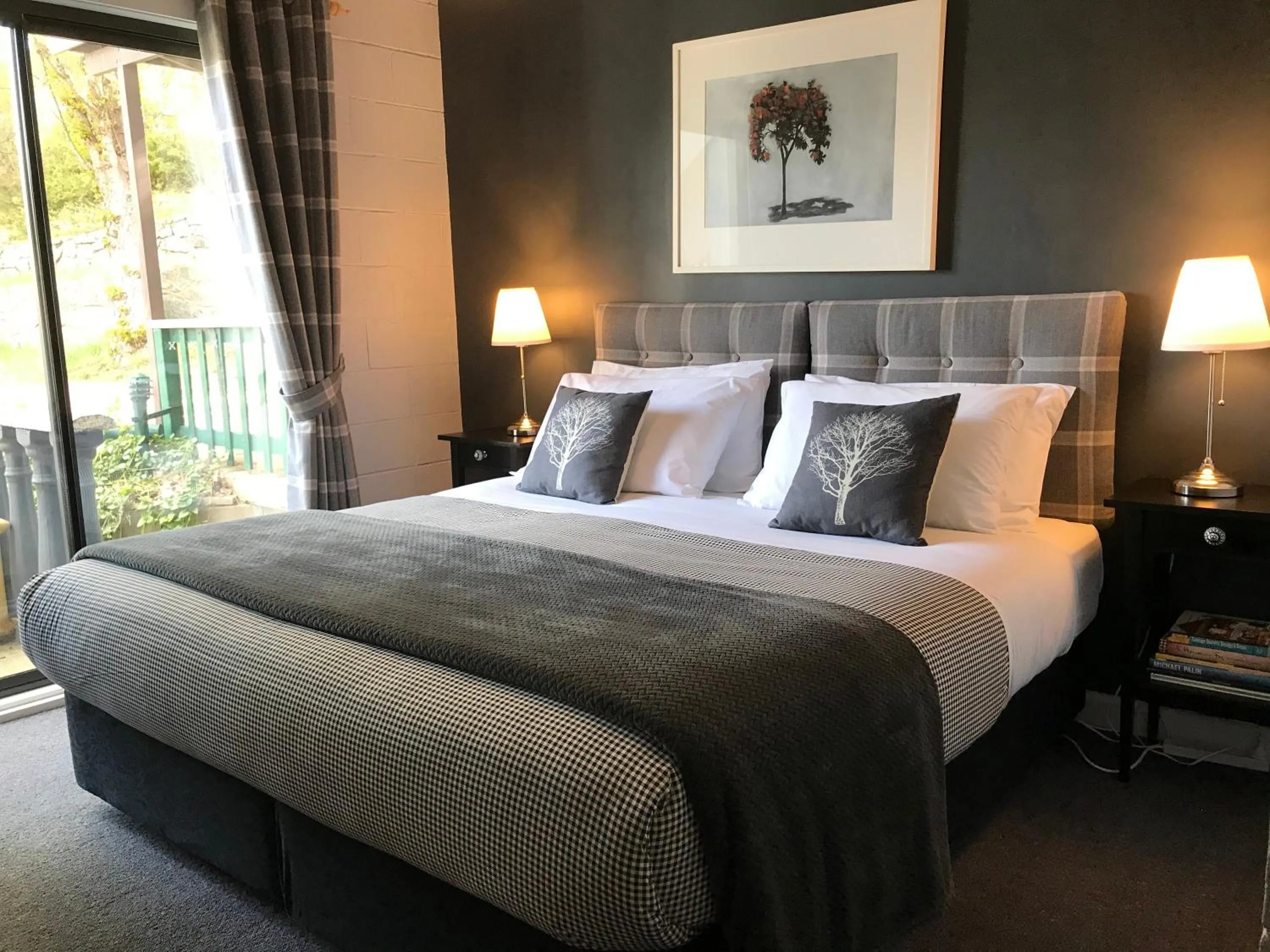 Bedroom, Bed in Troldhaugen Lodge - Adults Only