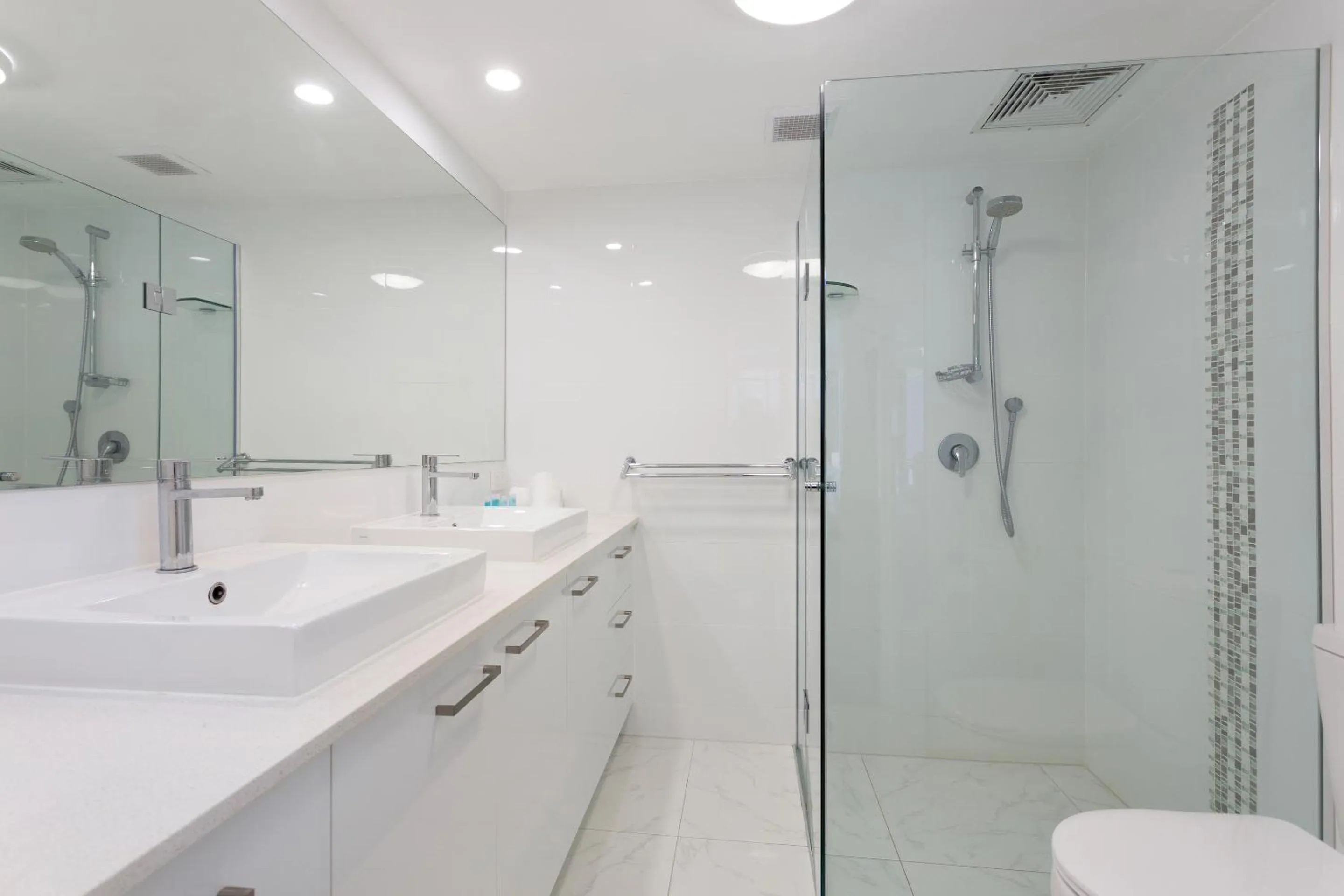 Shower in Capricornia Apartments
