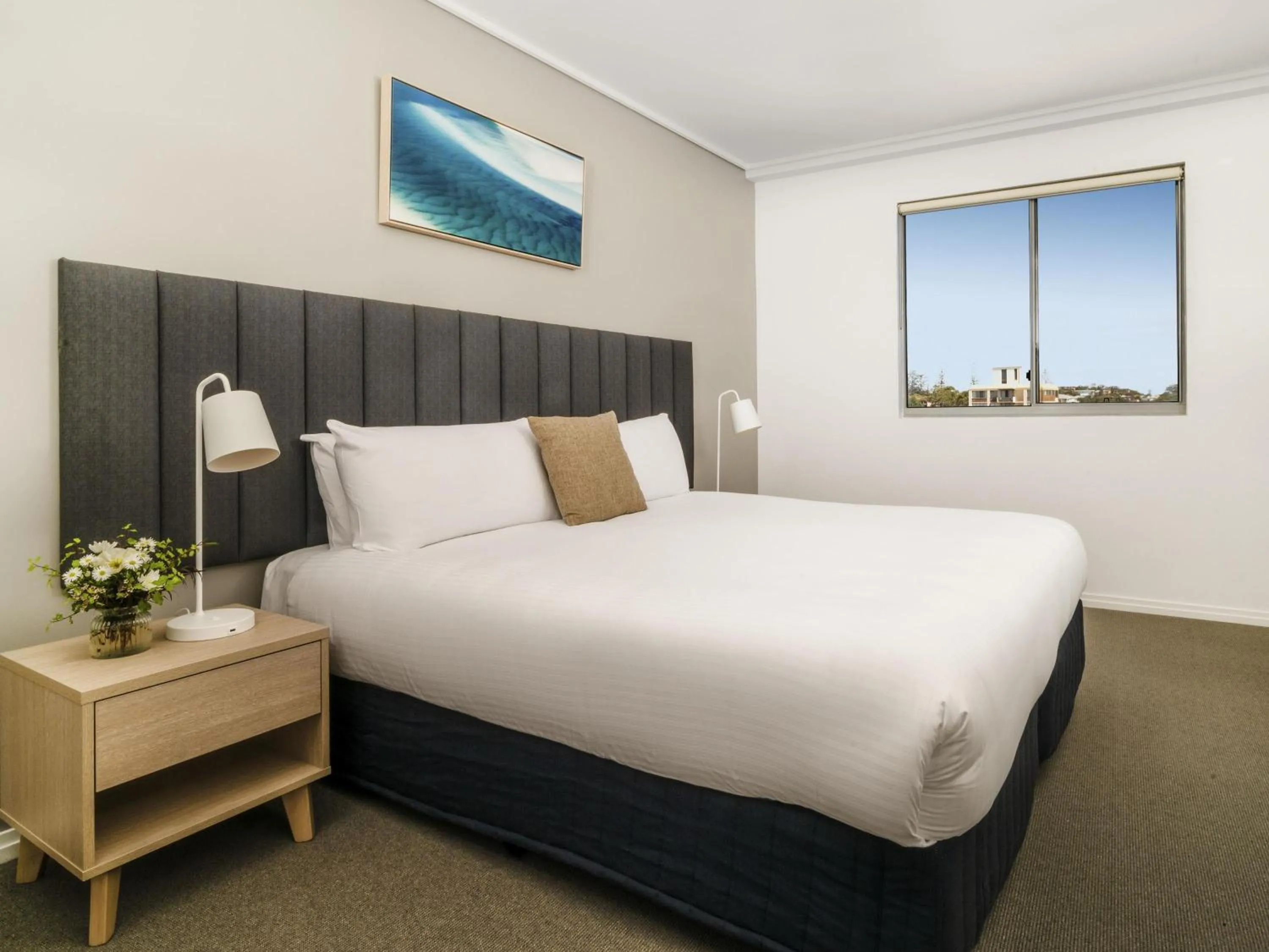 Bedroom, Bed in Mantra The Observatory