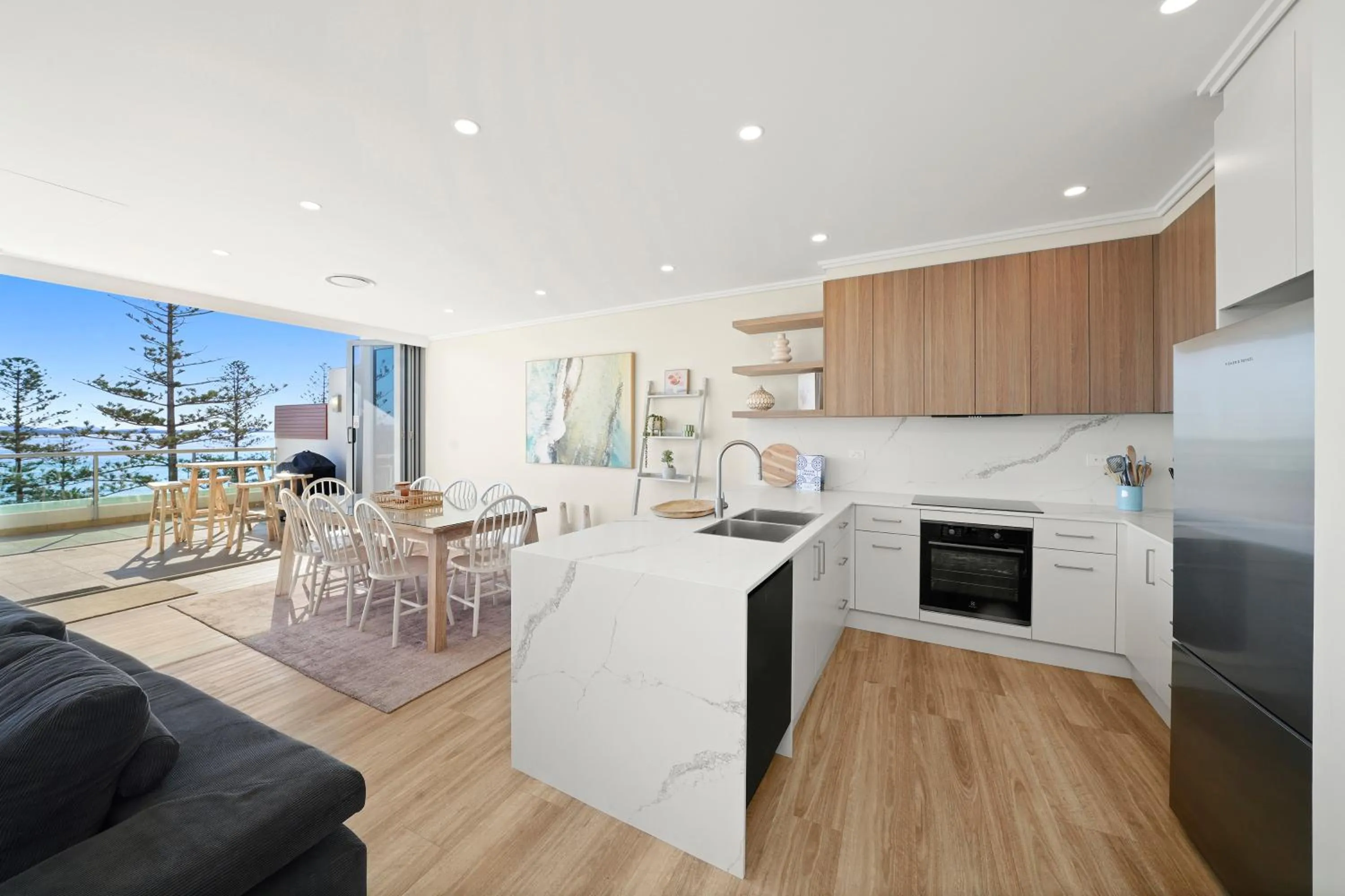 Kitchen or kitchenette in Mantra The Observatory